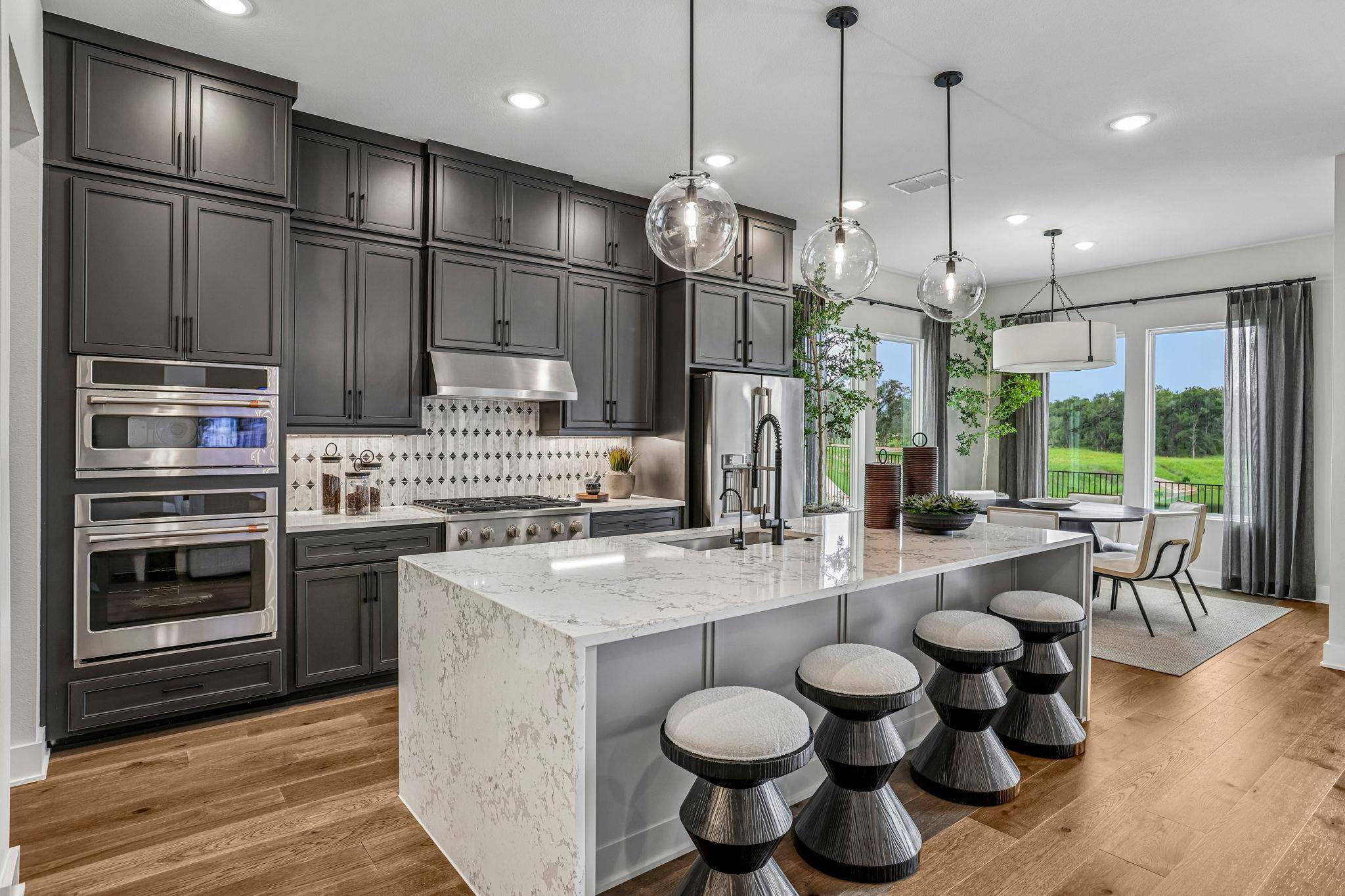 325 Ridgeway LN, Georgetown, TX 78628