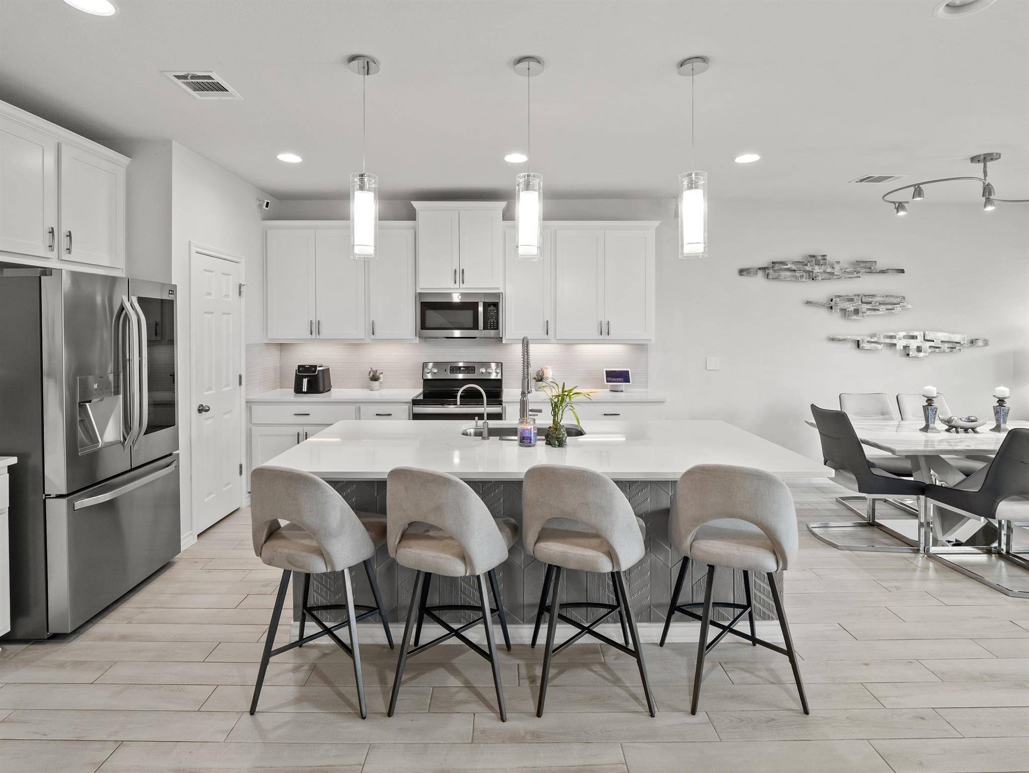 353 Capstone RD, Liberty Hill, TX 78642