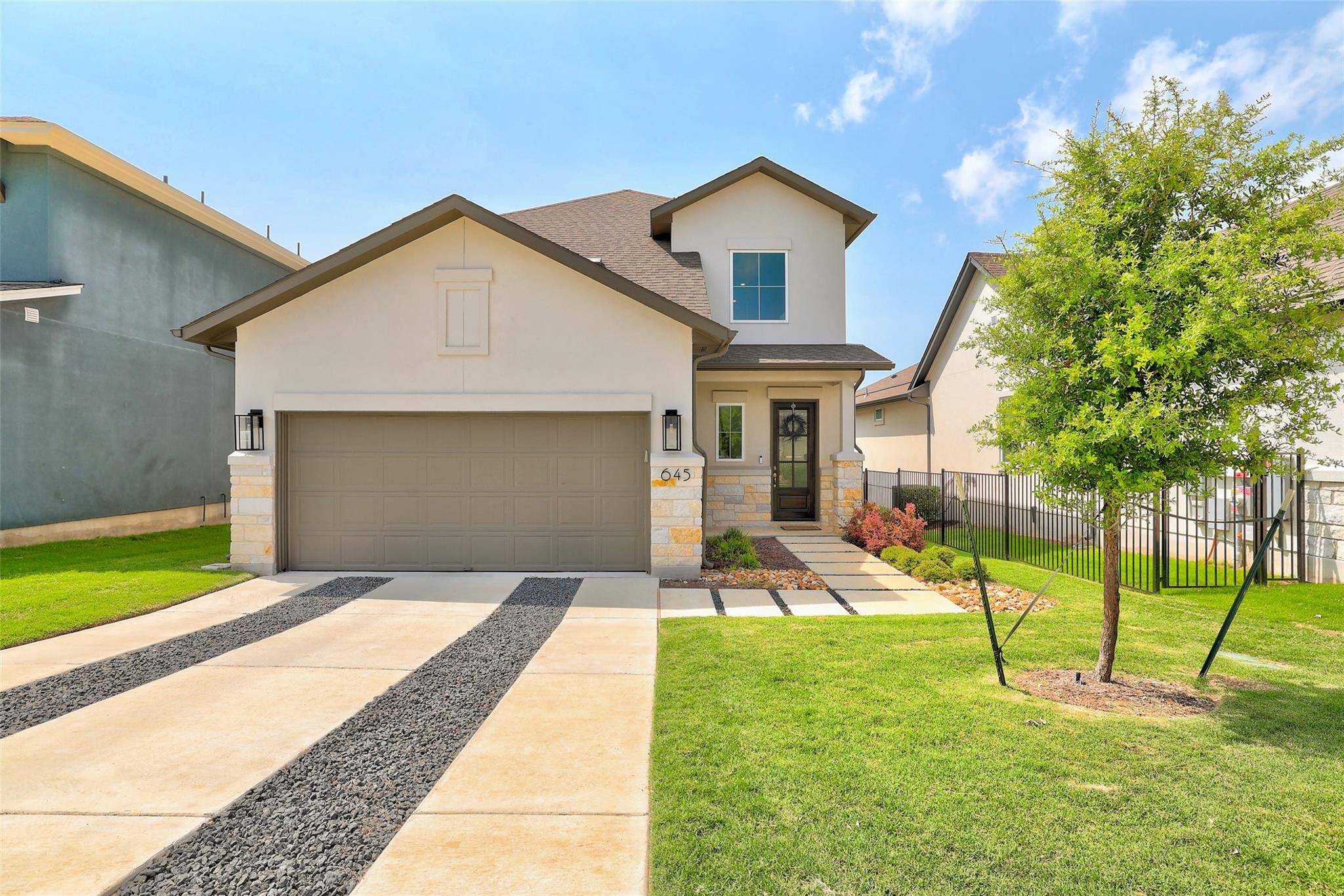645 Treaty Oak DR, Georgetown, TX 78628
