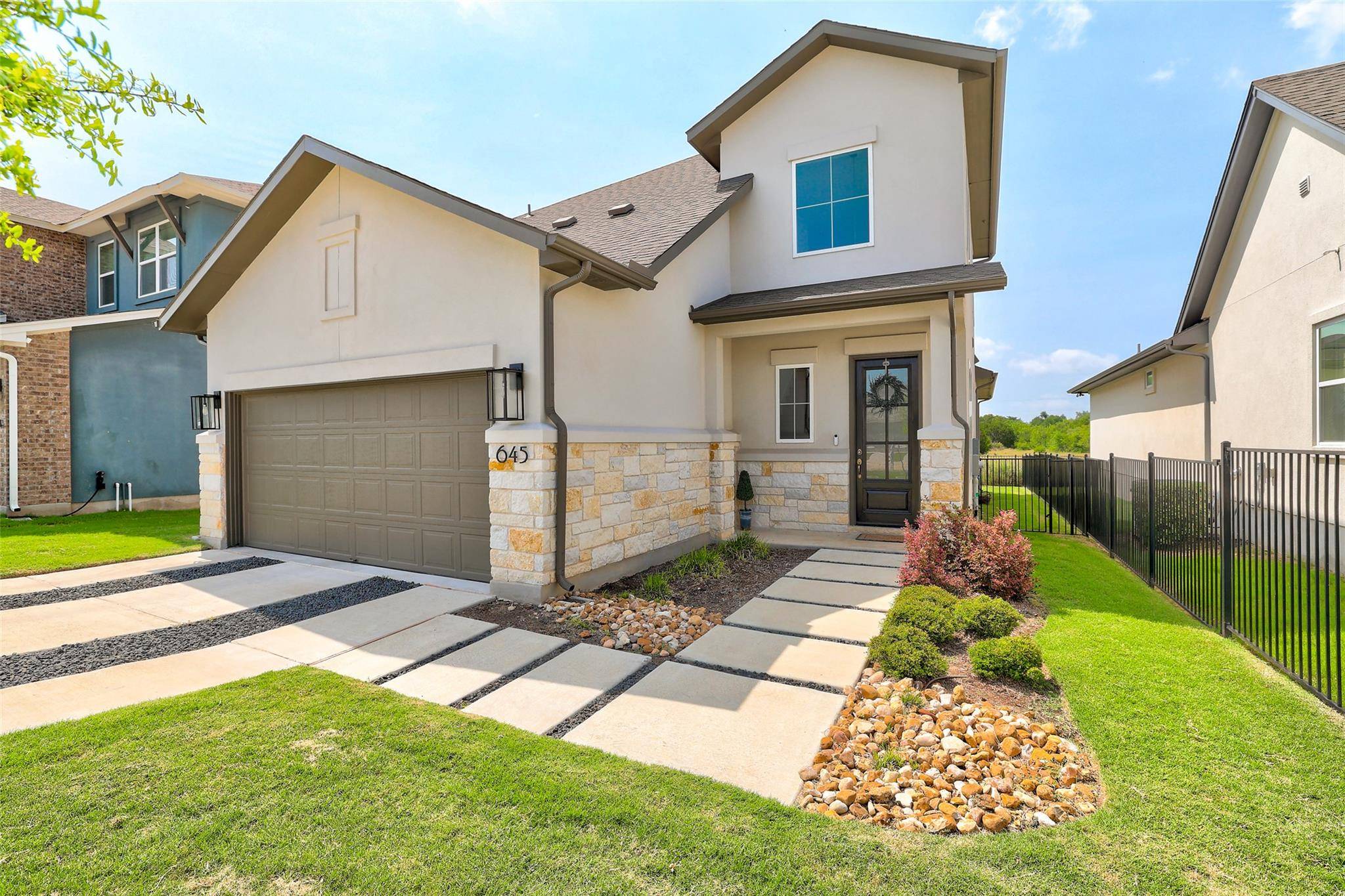 645 Treaty Oak DR, Georgetown, TX 78628