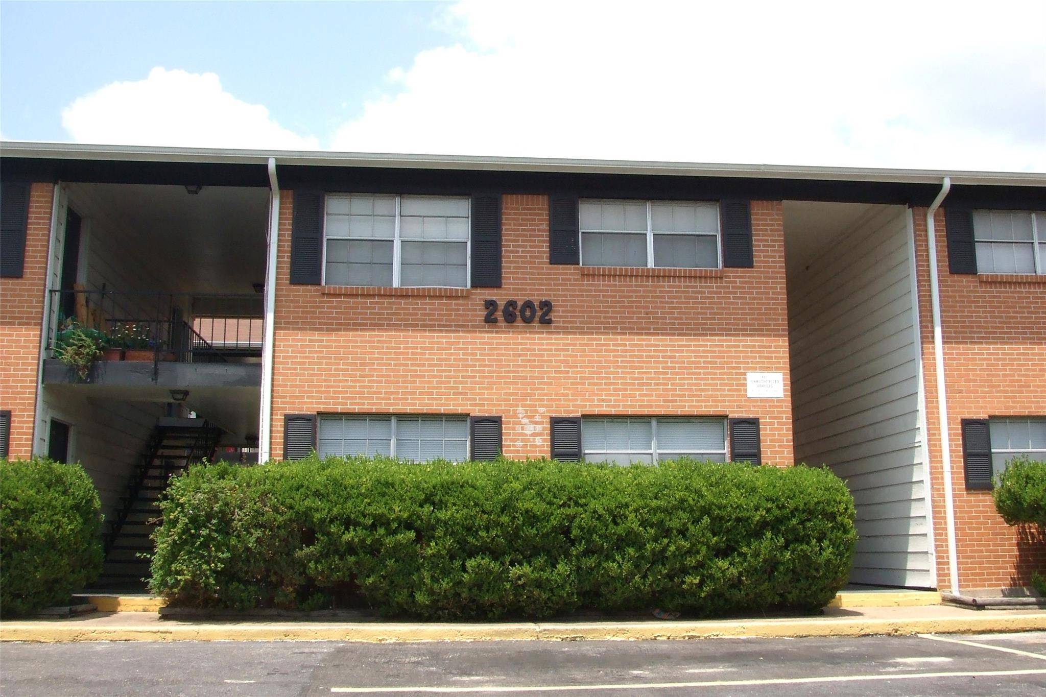 2602 Penny LN #102, Austin, TX 78757
