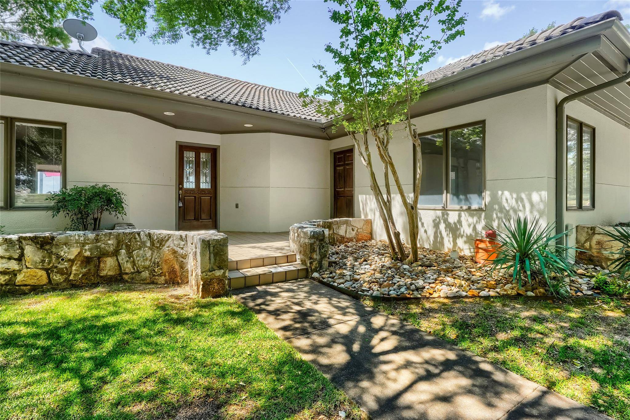 1607 Clubhouse Hill DR, Spicewood, TX 78669