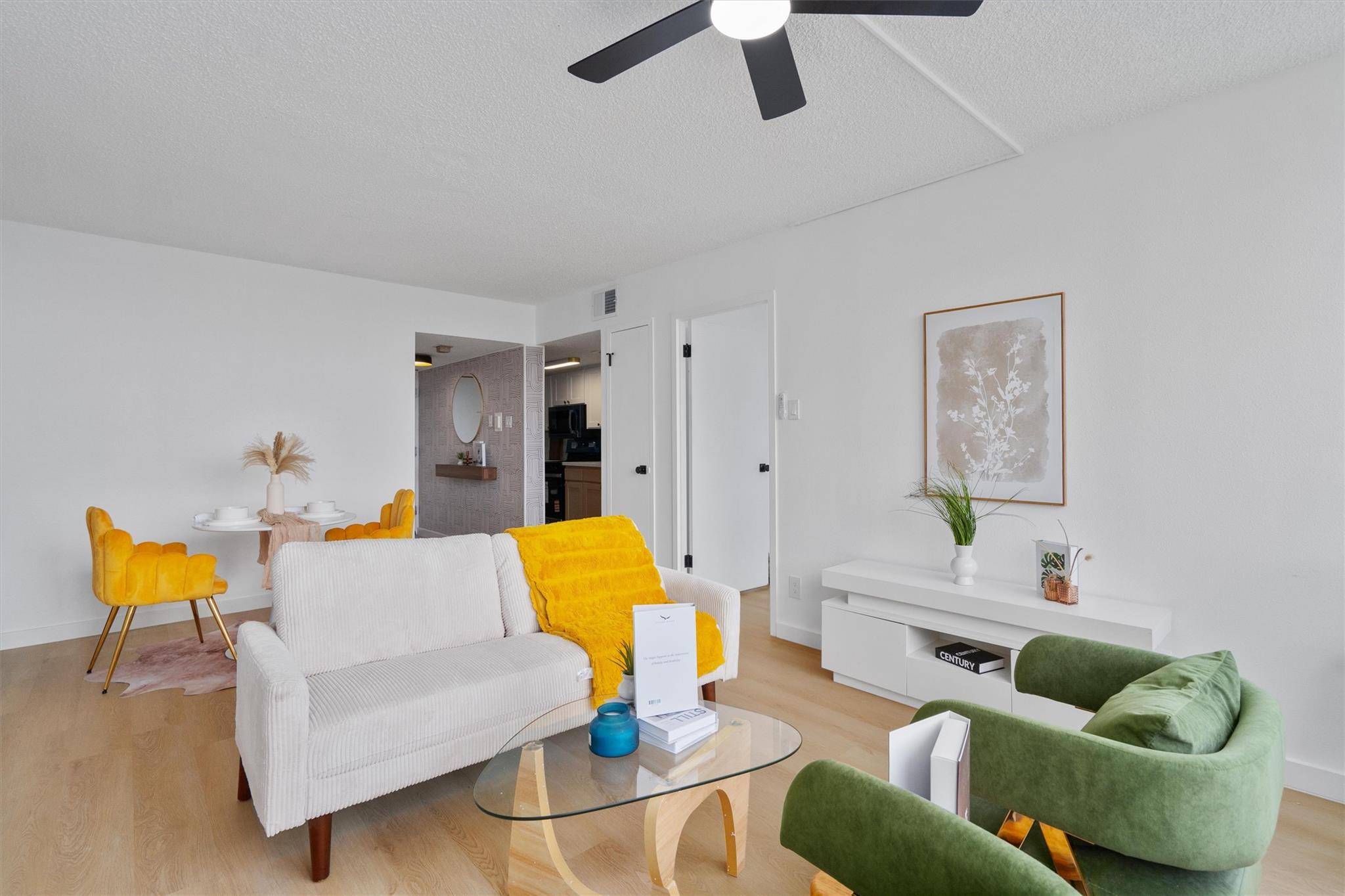 1800 Lavaca ST #A613, Austin, TX 78701