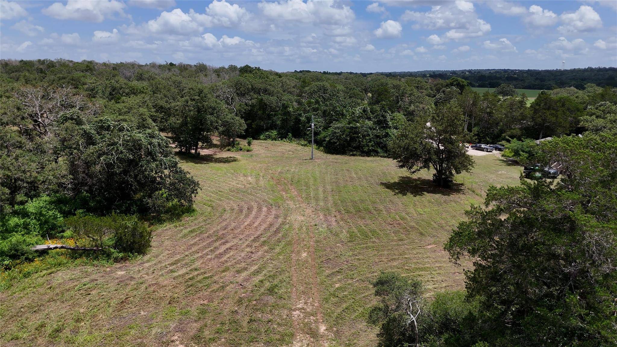 277 Meuth Cemetery RD, Red Rock, TX 78662