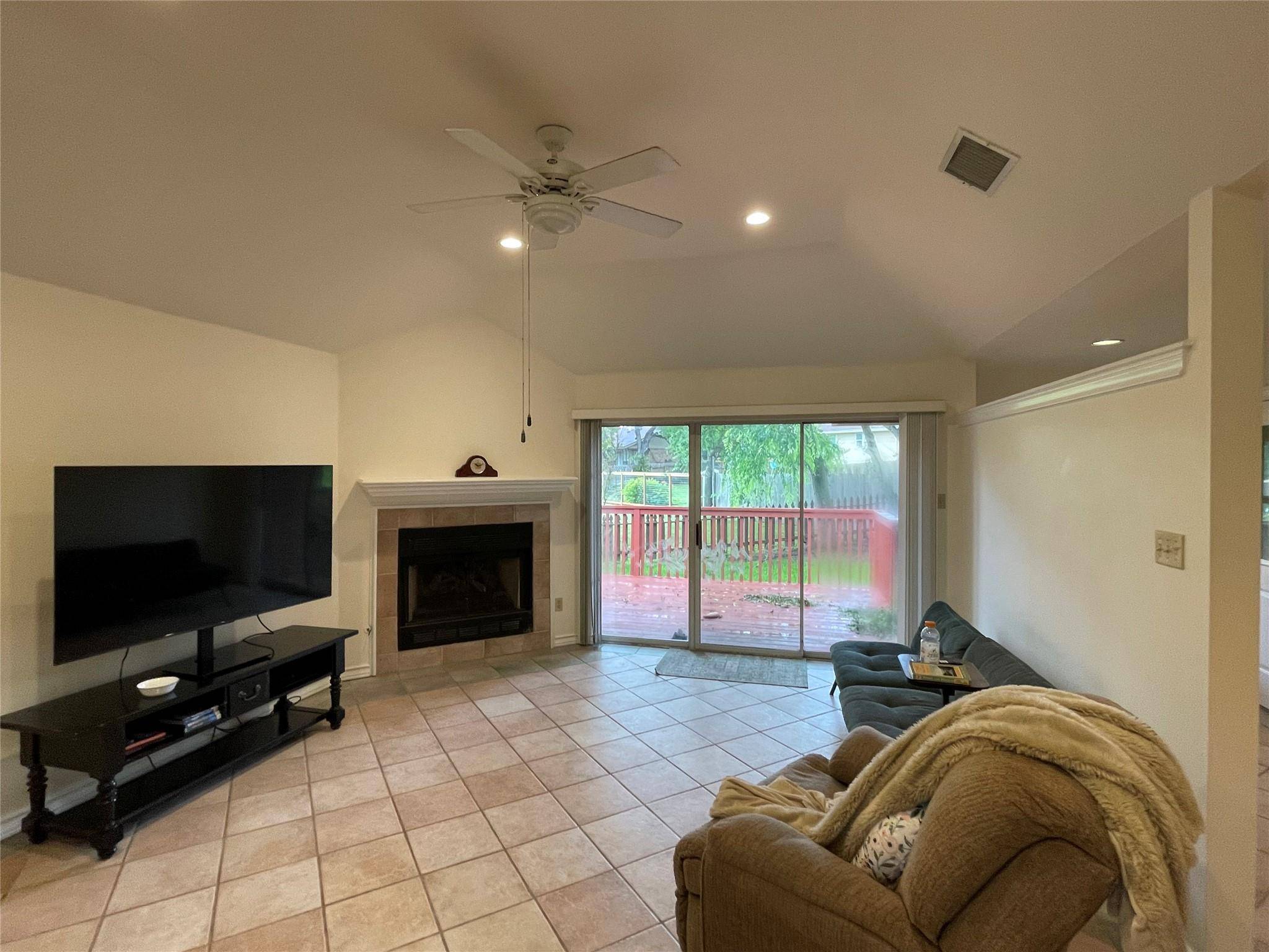 603 Green Field CV, Pflugerville, TX 78660