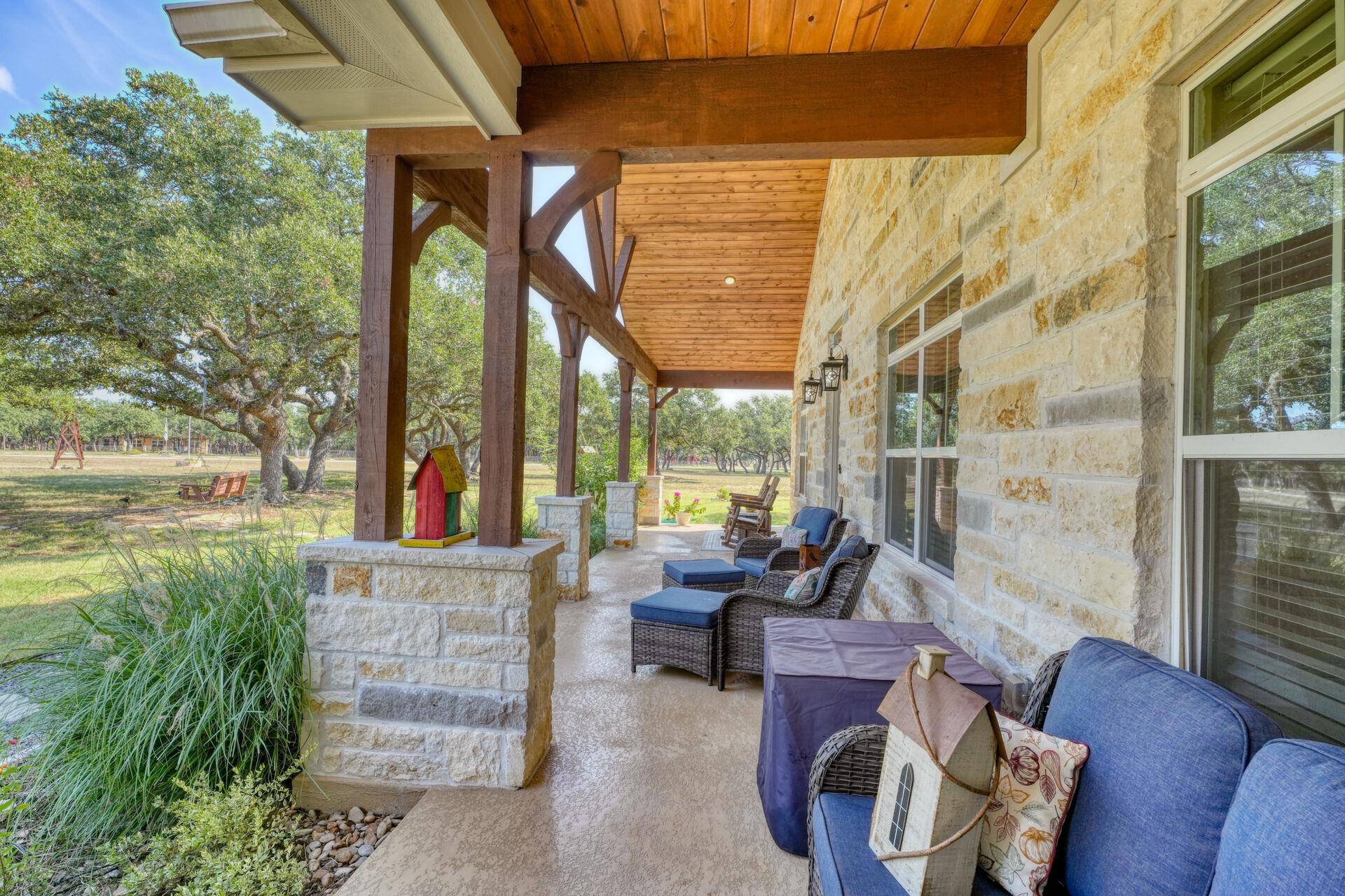 105 Buffalo BND, Lampasas, TX 76550