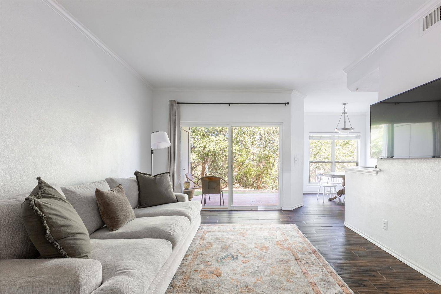 6000 Shepherd Mountain CV #1102, Austin, TX 78730
