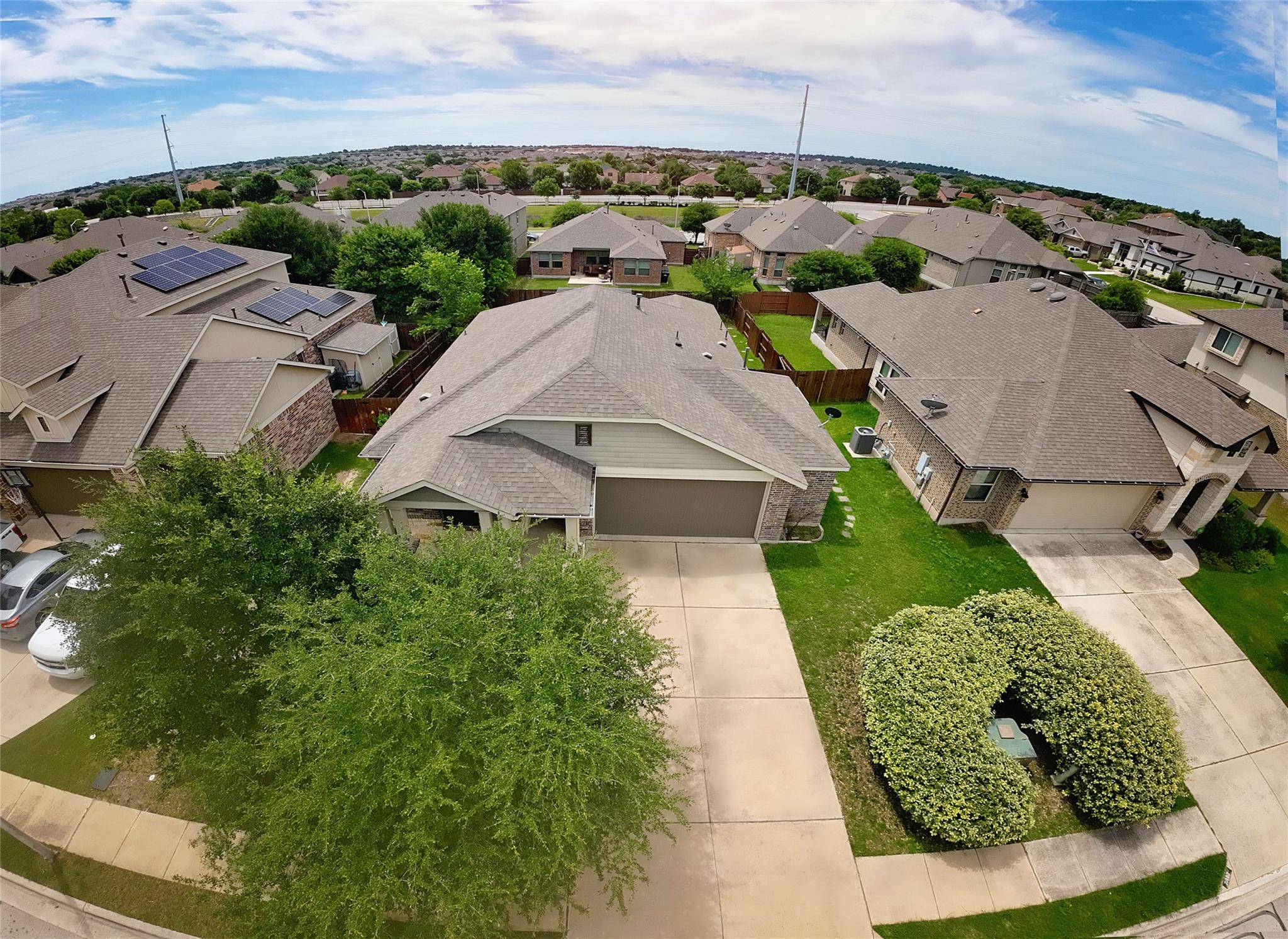 2108 Maplewood DR, Leander, TX 78641
