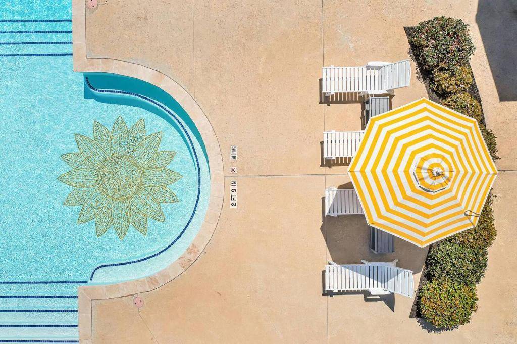 630 W Center SQ #303, Port Aransas, TX 78373