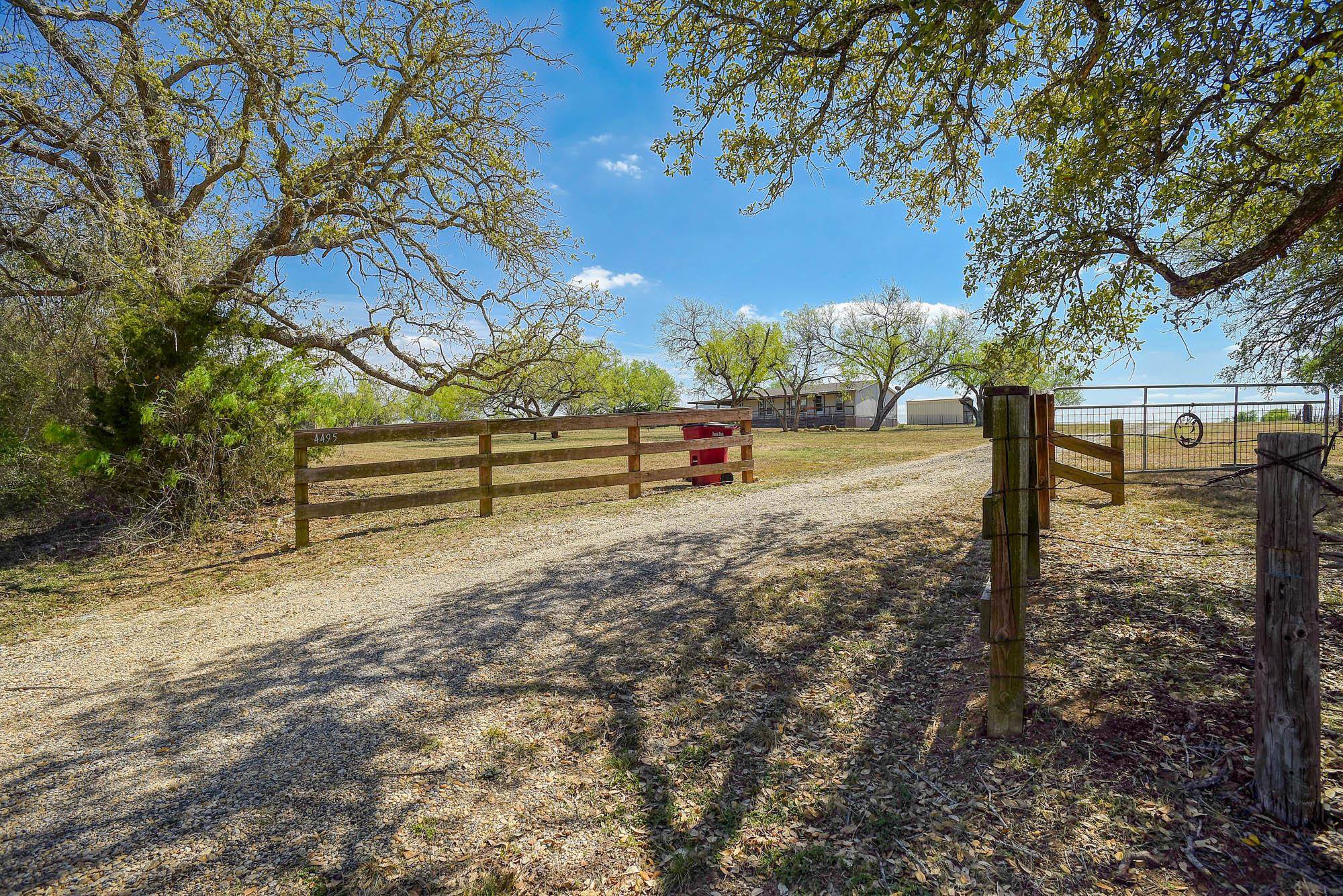4495 Taylorsville RD, Red Rock, TX 78662