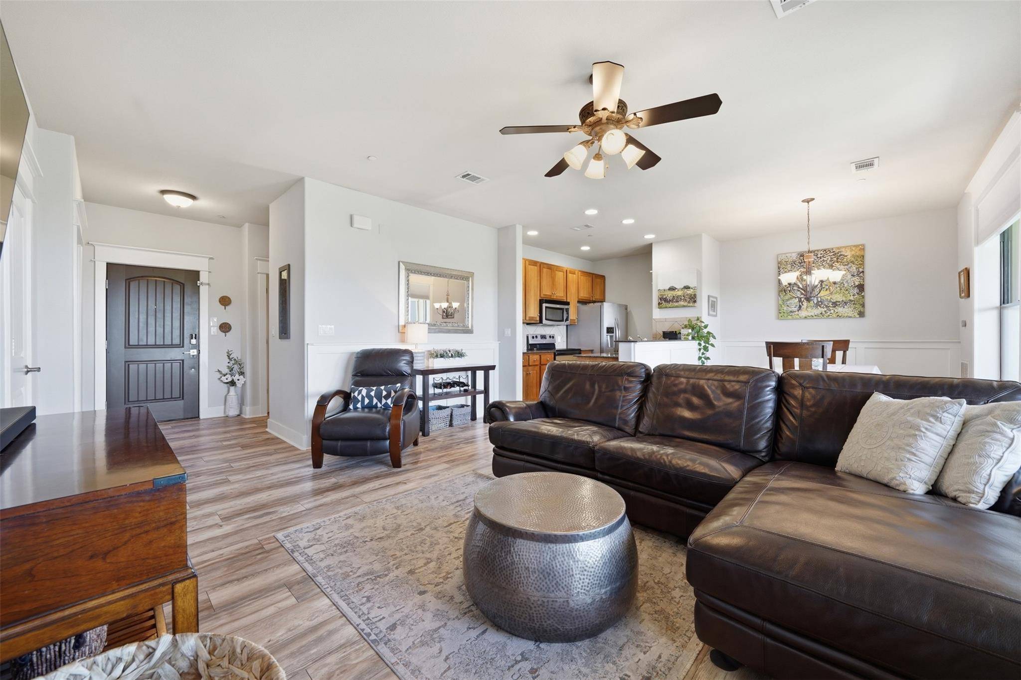 17808 Maritime Point DR #302, Jonestown, TX 78645