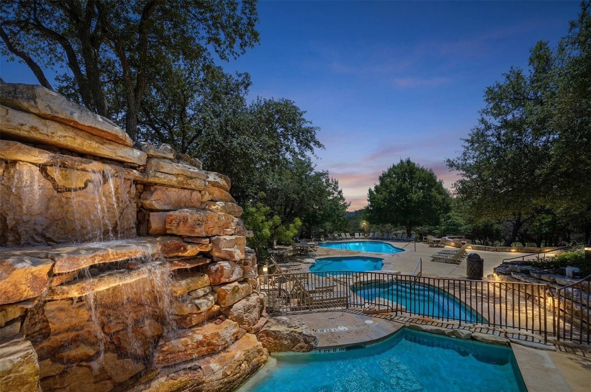 17808 Maritime Point DR #302, Jonestown, TX 78645
