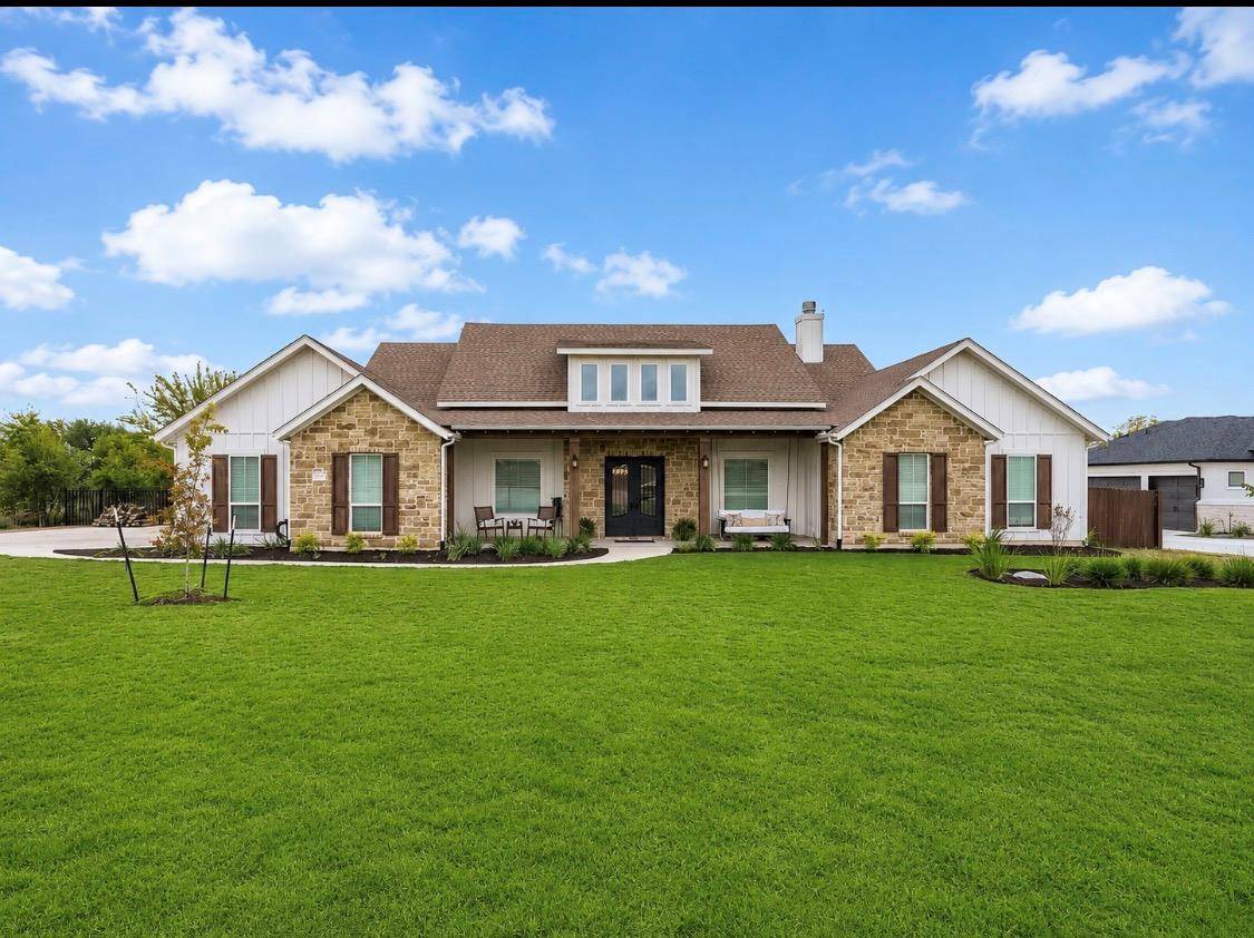 132 Huerta RD, Florence, TX 76527