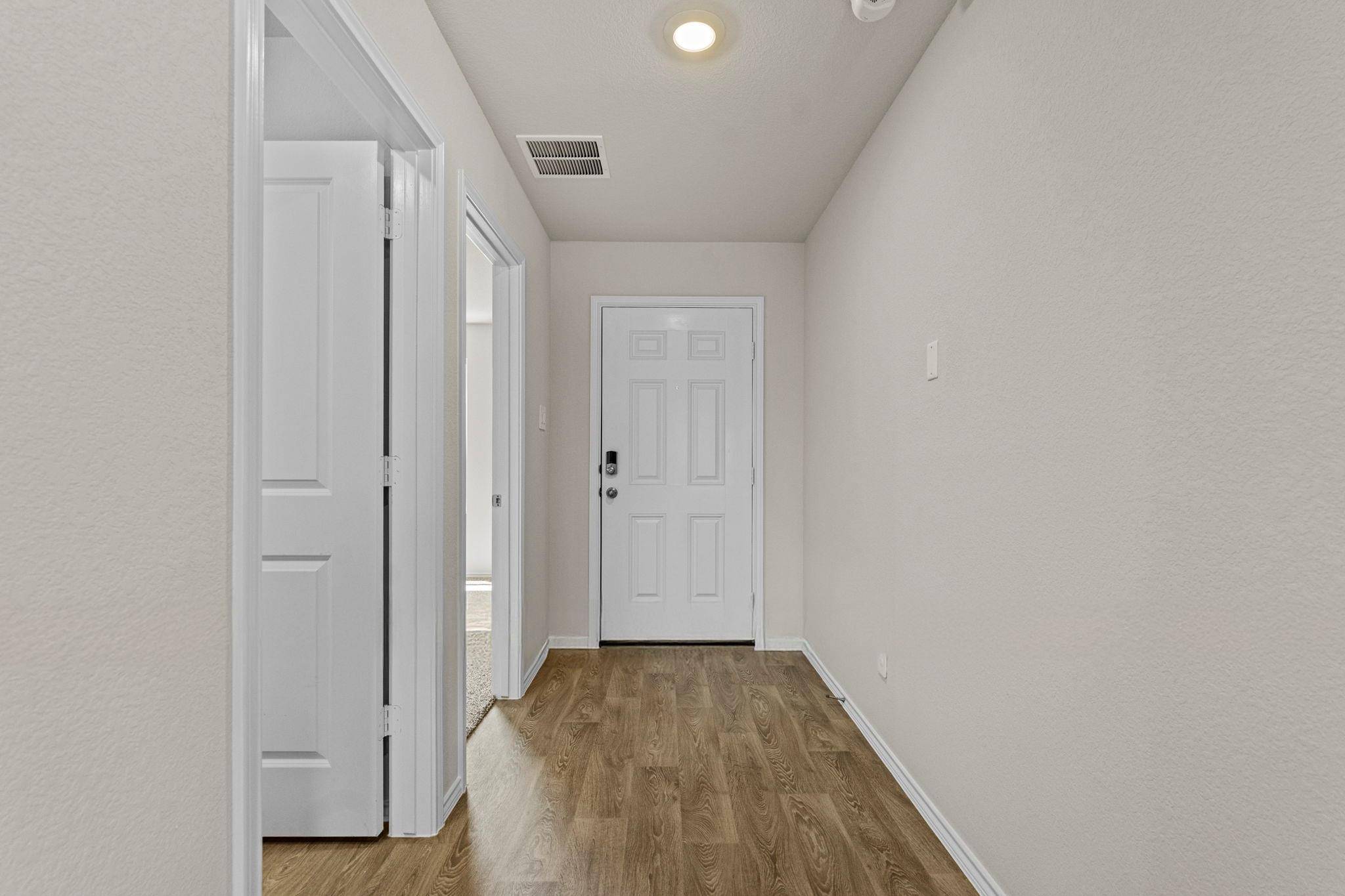 2117 Windflower LN, Luling, TX 78648