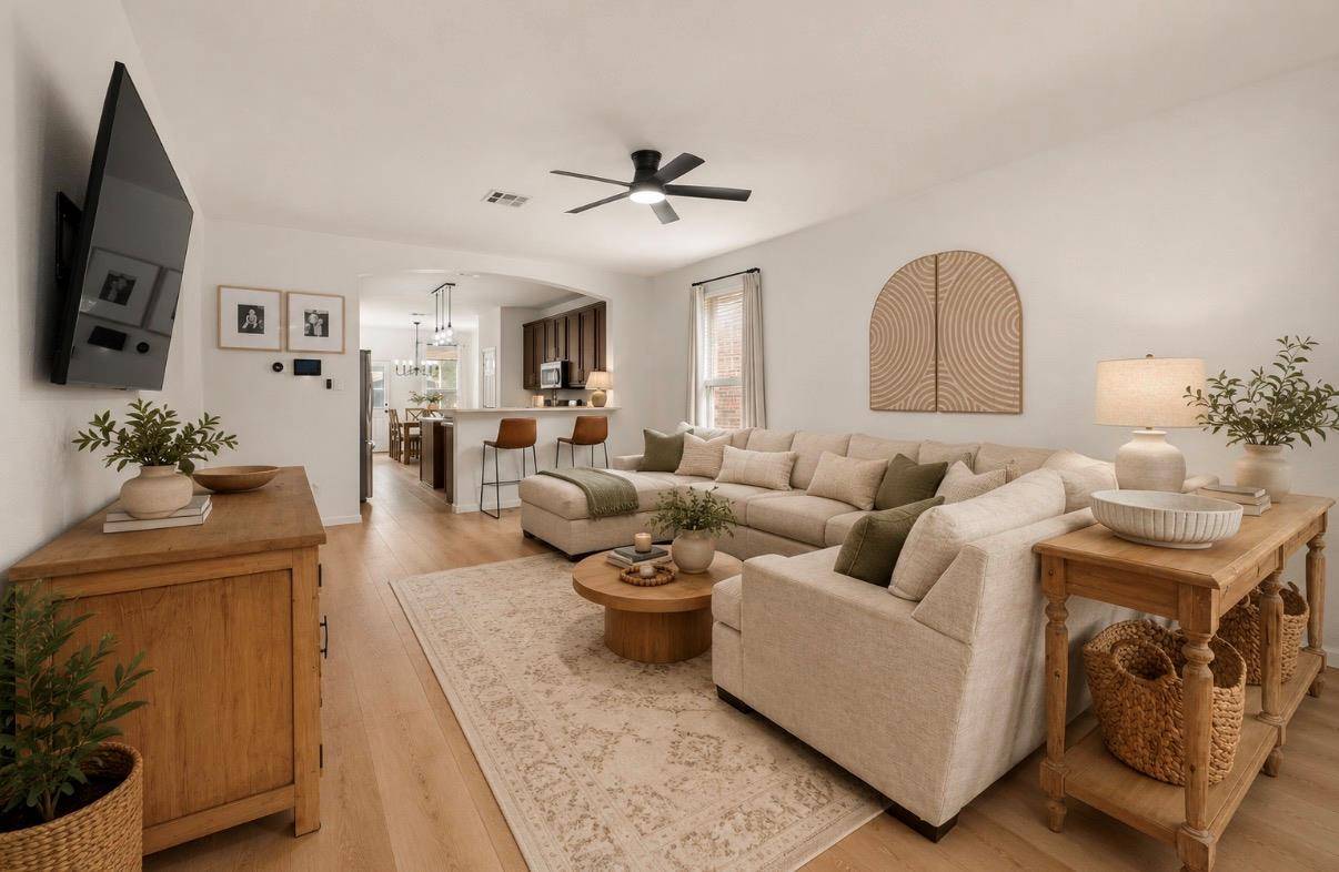 176 Willow Leaf LN, Buda, TX 78610