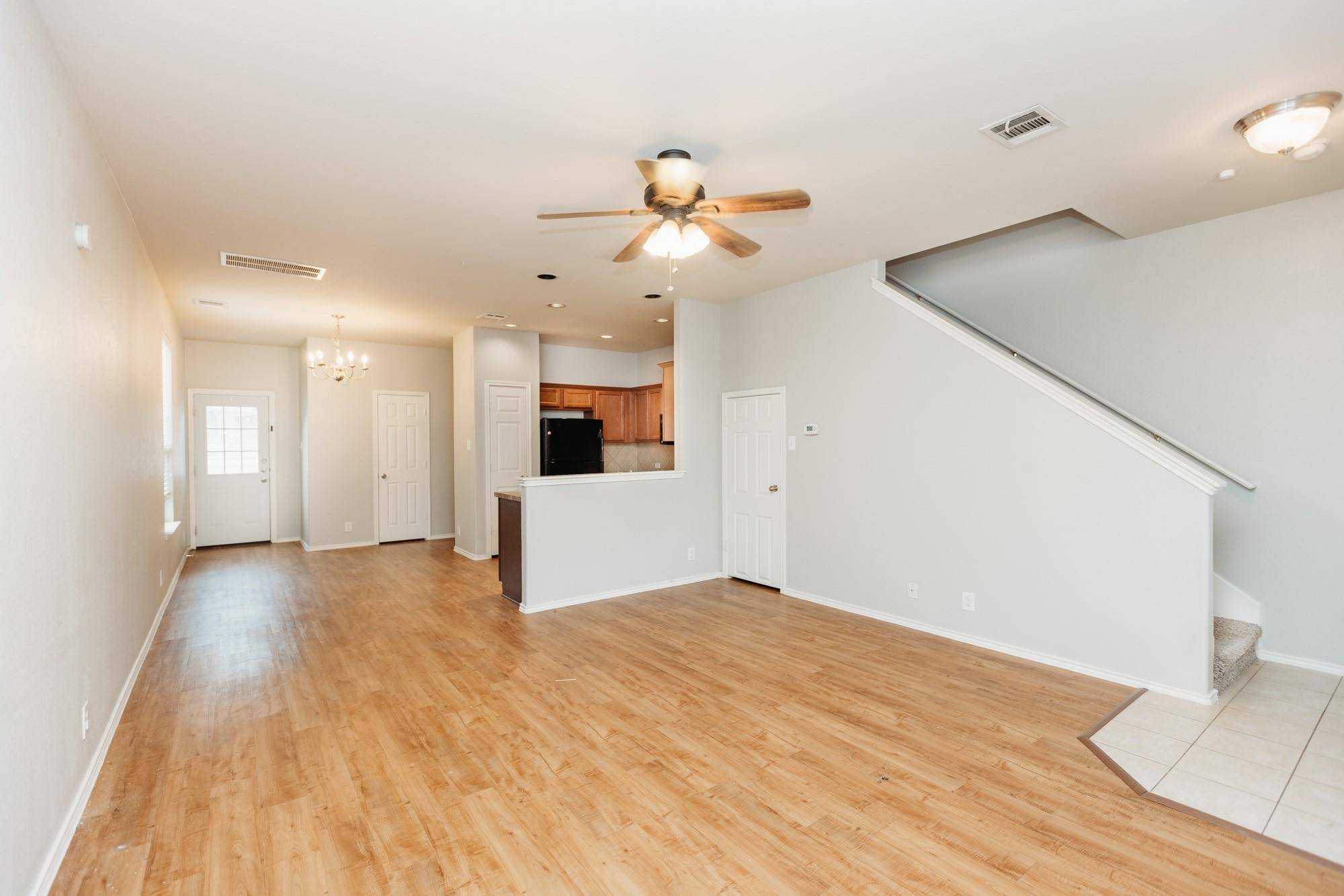 809 Craters Of The Moon BLVD, Pflugerville, TX 78660
