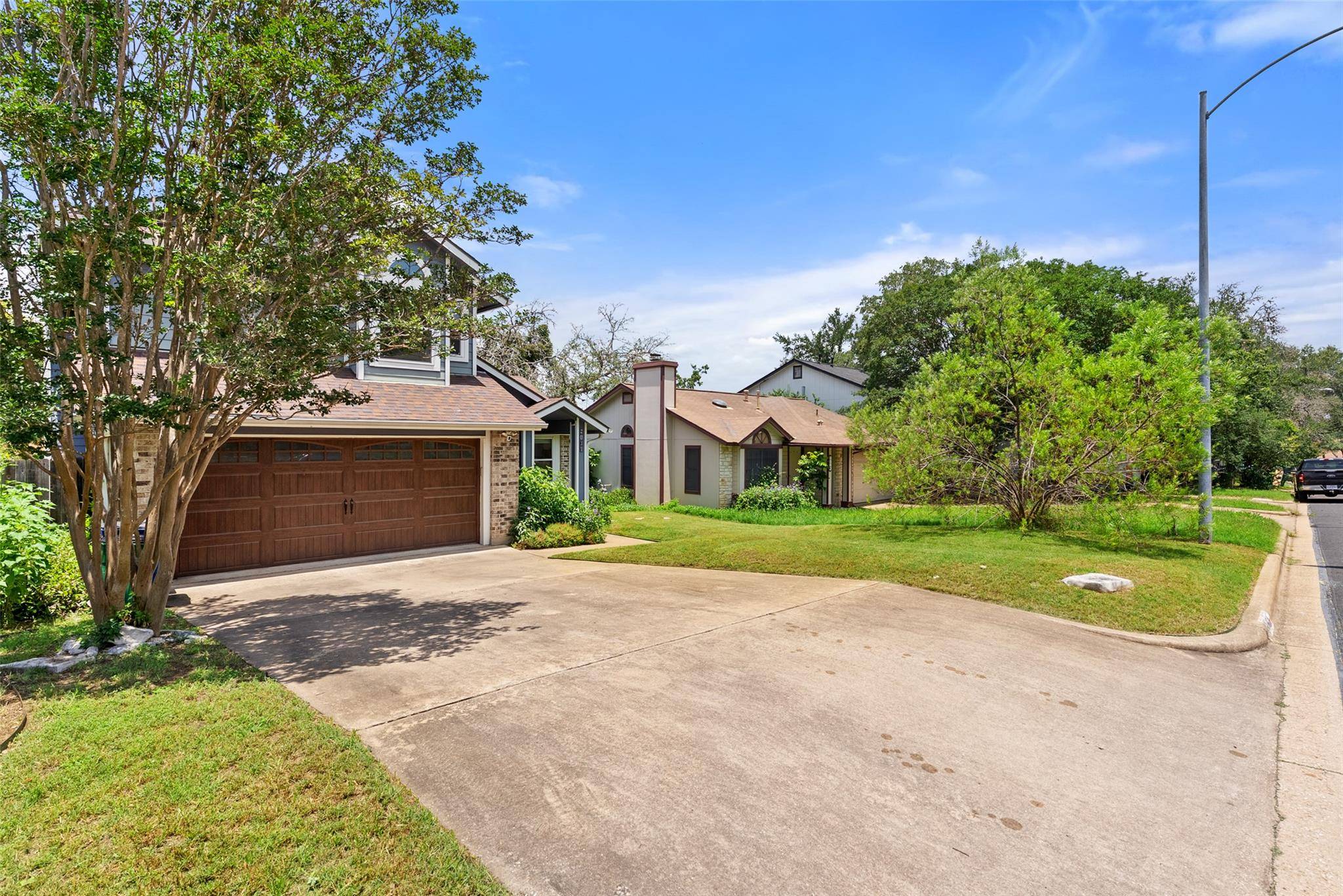 8406 Washita DR, Austin, TX 78749