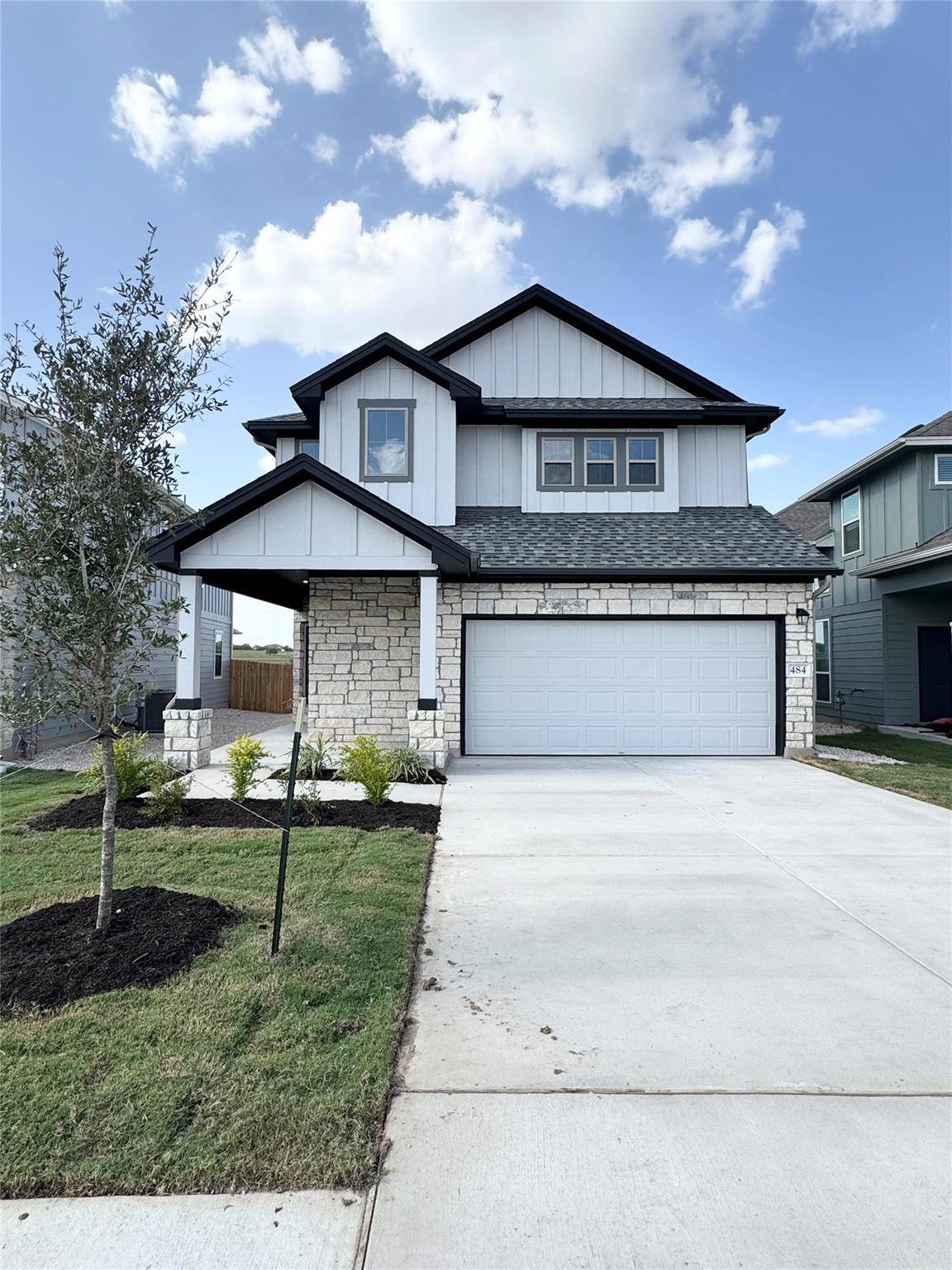 484 Young ST, Buda, TX 78610