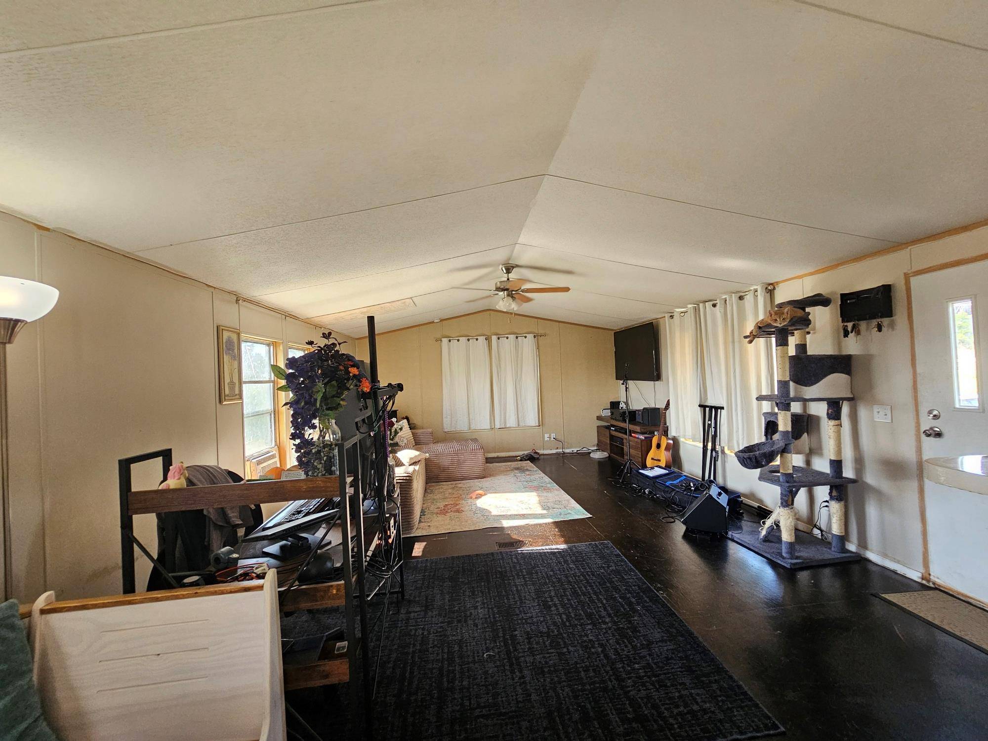 100 Reavis DR, Kempner, TX 76539