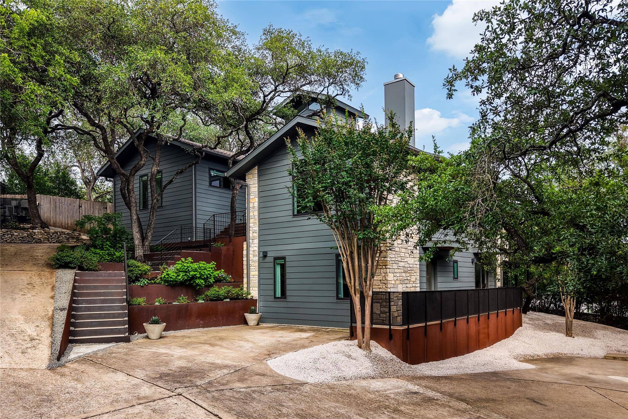 5801 Valley CIR, Austin, TX 78731