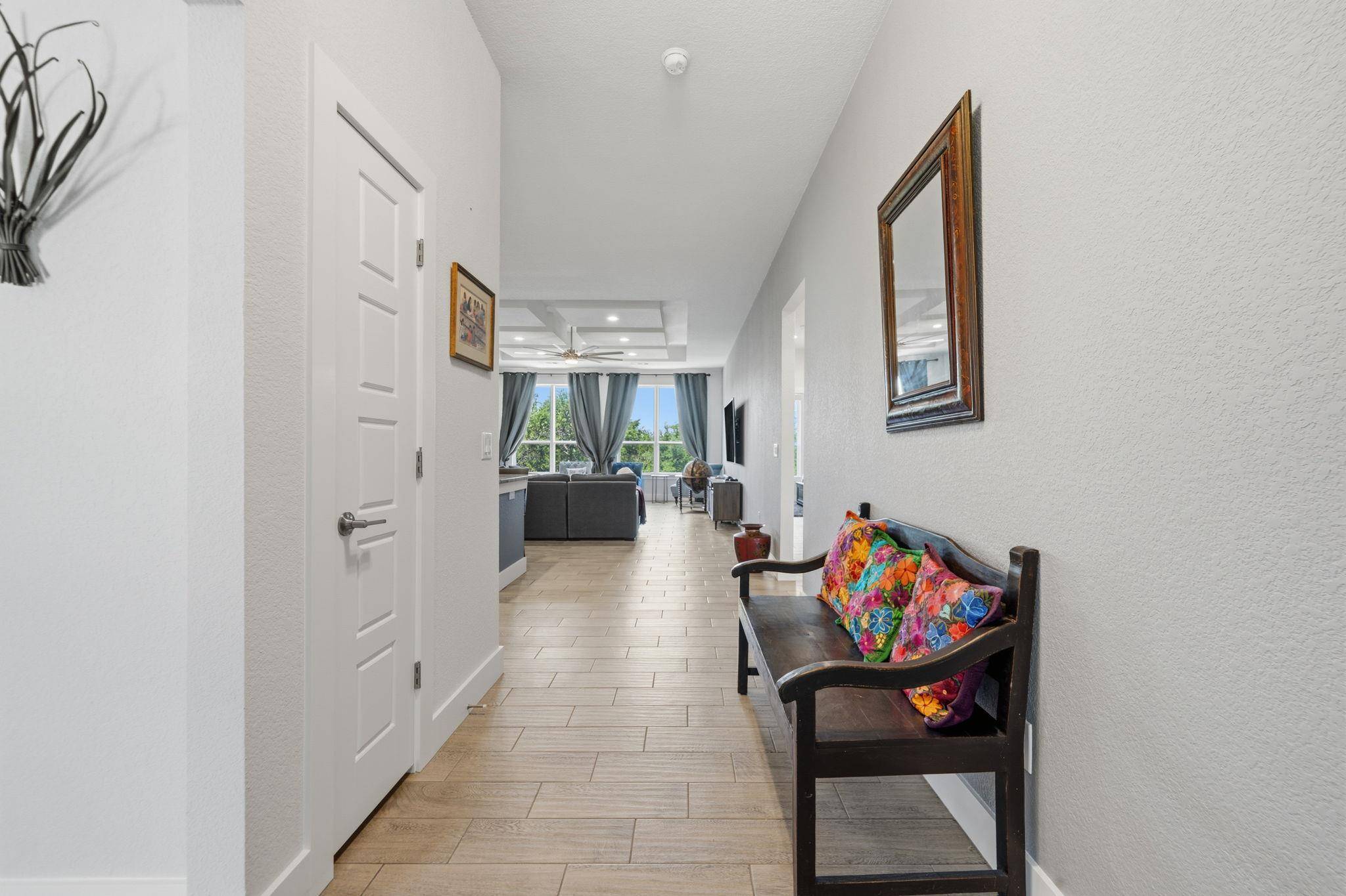 18605 Masters CV, Point Venture, TX 78645