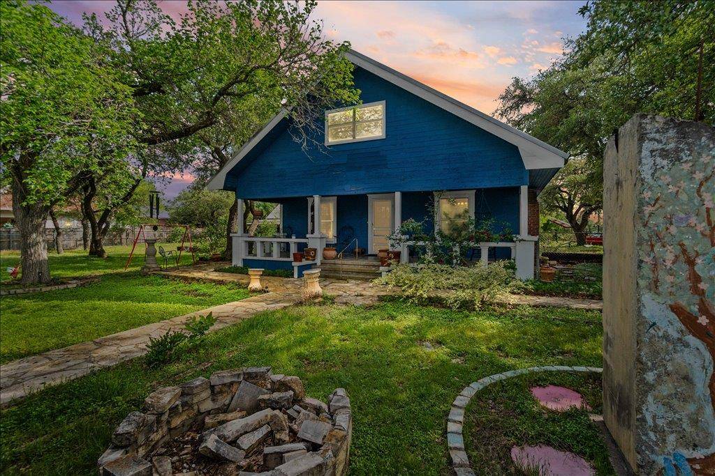 316 Mesquite ST, Bertram, TX 78605
