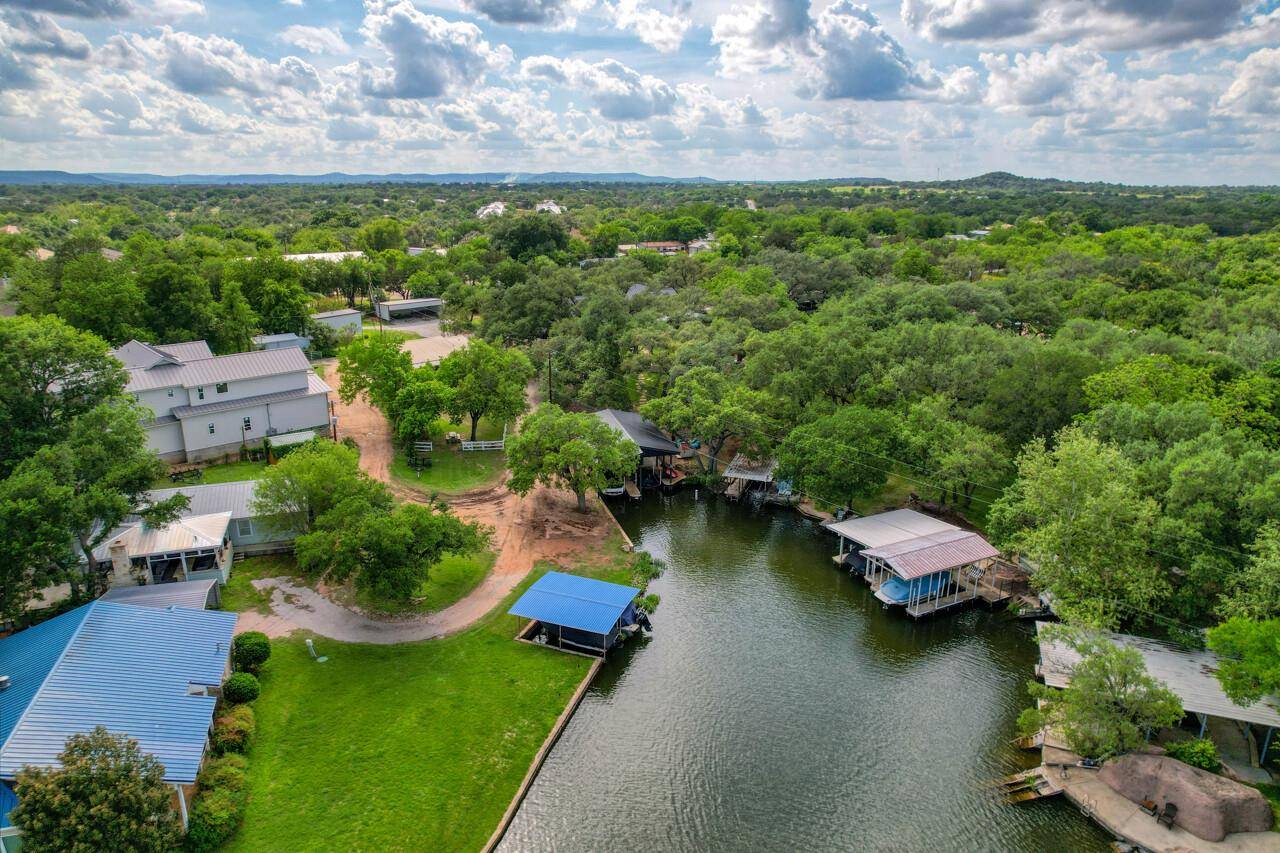 14 Purple Sage, Kingsland, TX 78639