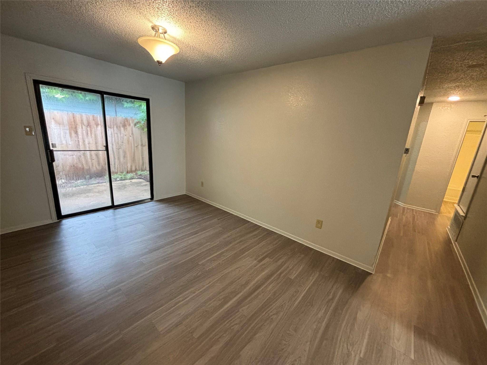 1112 Byers LN, Austin, TX 78753