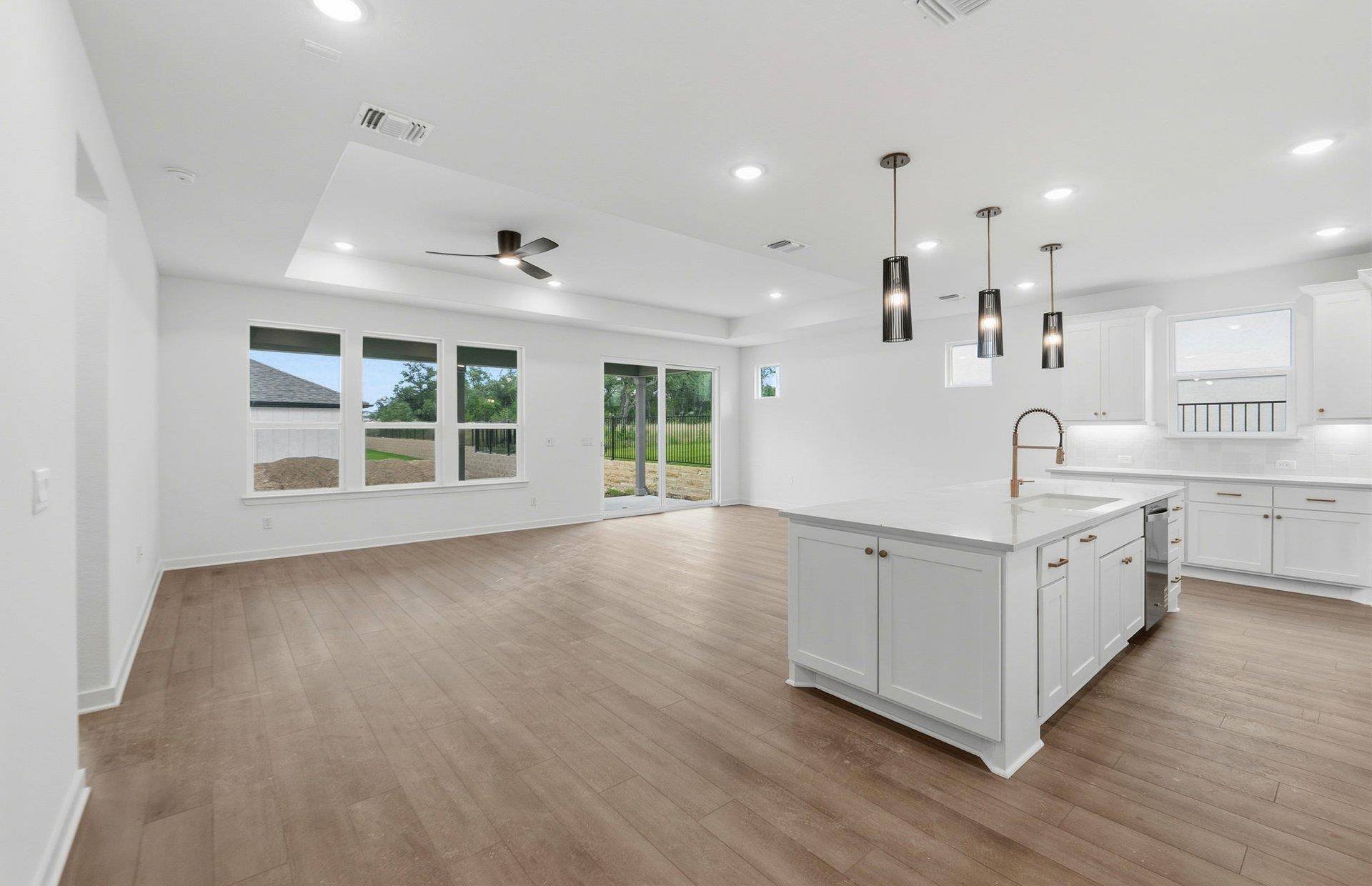 120 Centerfire LN, Georgetown, TX 78633