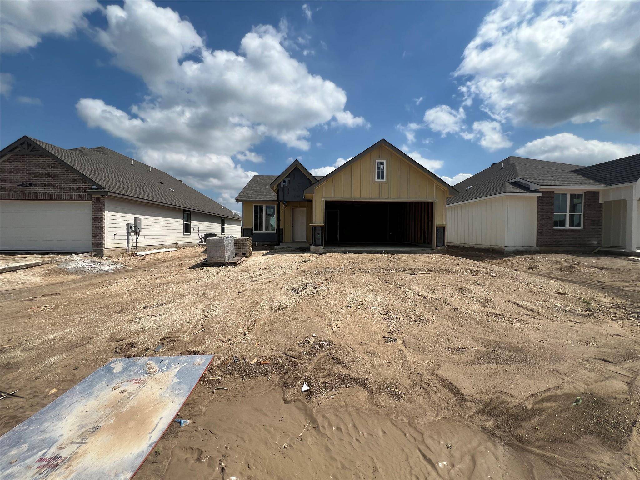 251 Gus LOOP, Georgetown, TX 78626