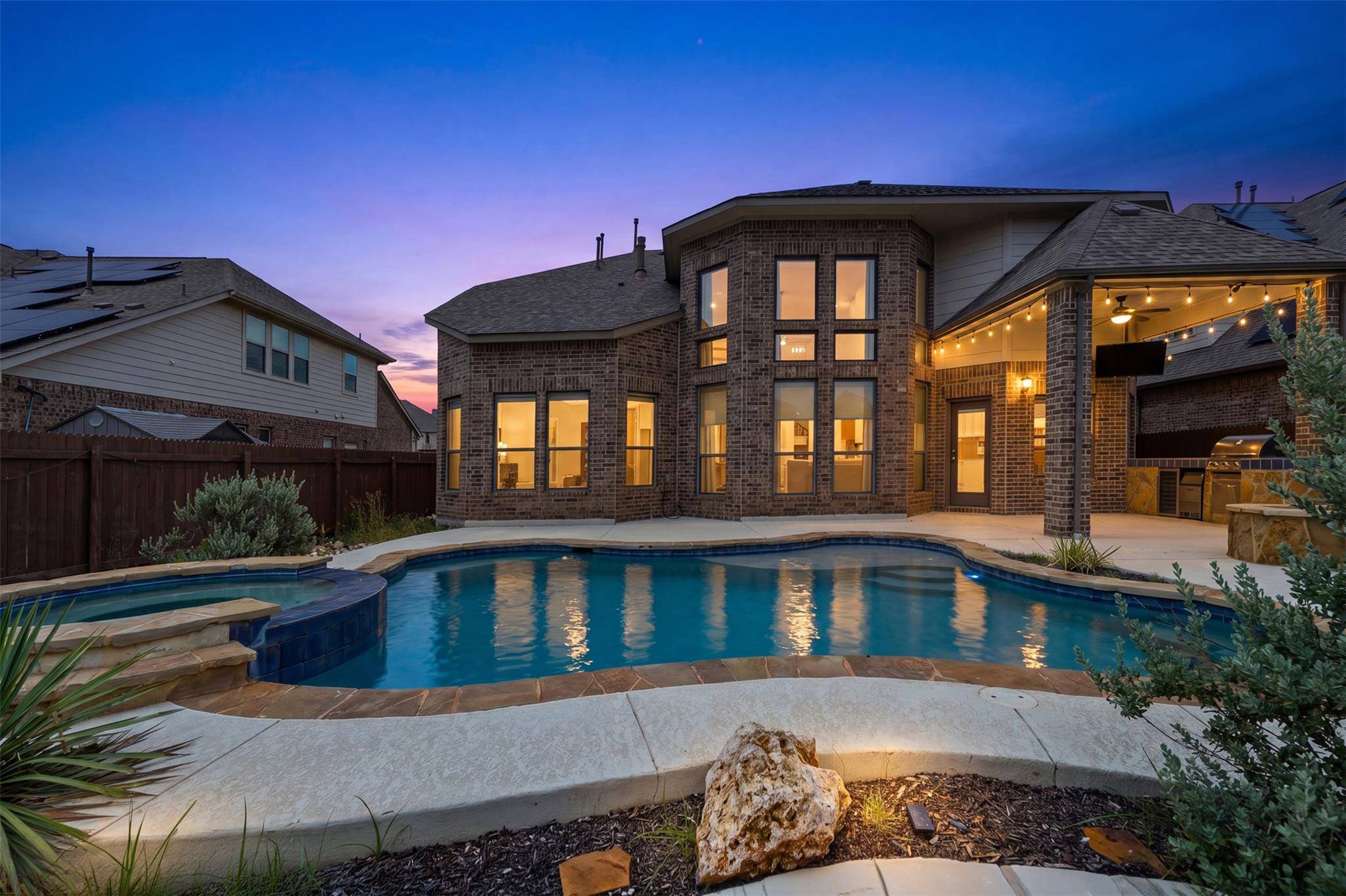 109 Mark WAY, Liberty Hill, TX 78642