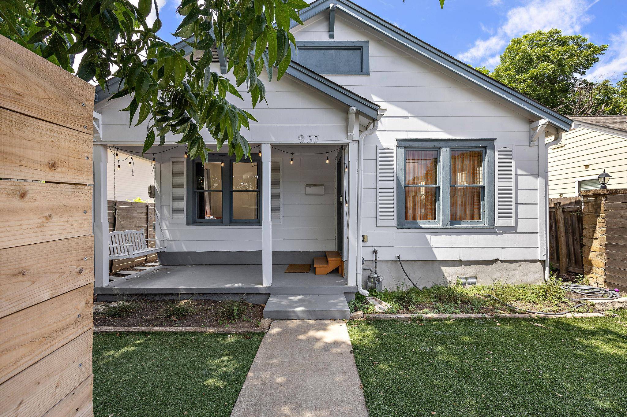 933 E 51st ST, Austin, TX 78751