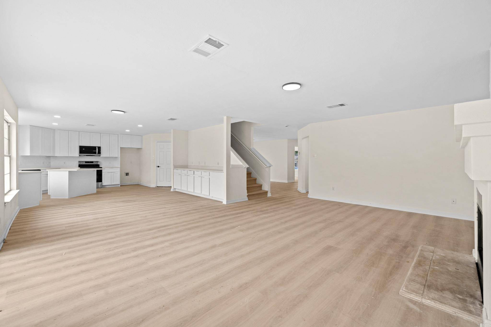1181 Forest Bluff TRL, Round Rock, TX 78665