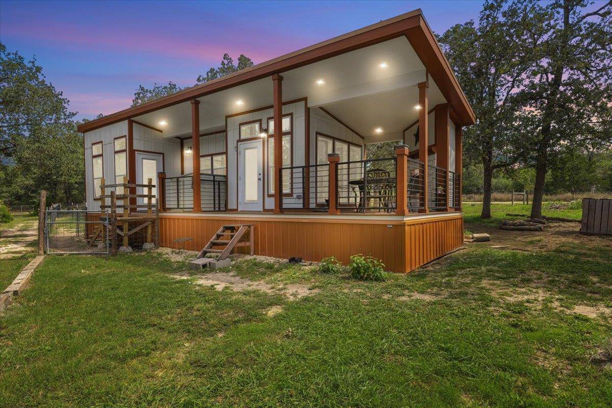 1705 Makinson RD, West Point, TX 78963