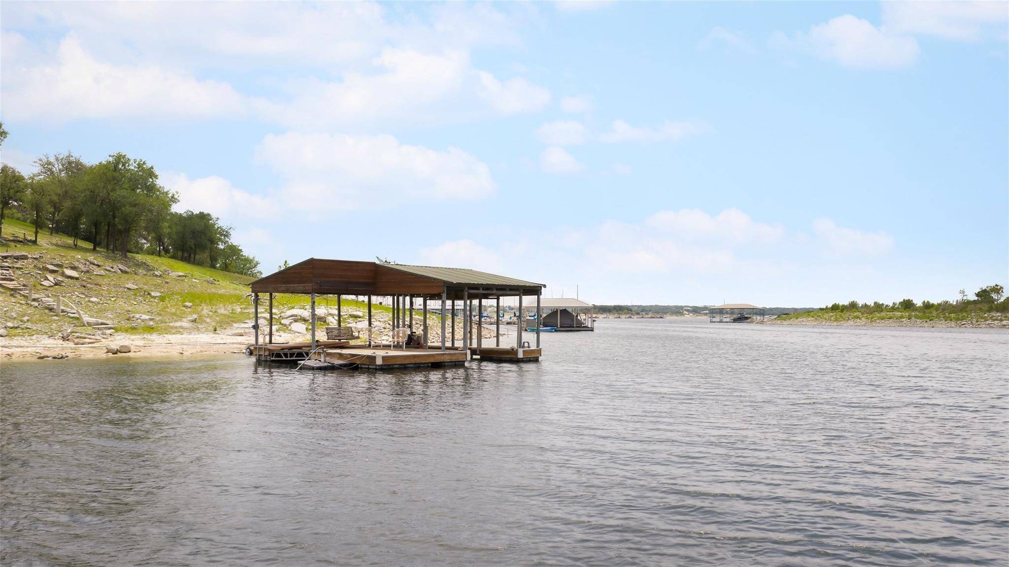 16407 Jackson ST, Volente, TX 78641
