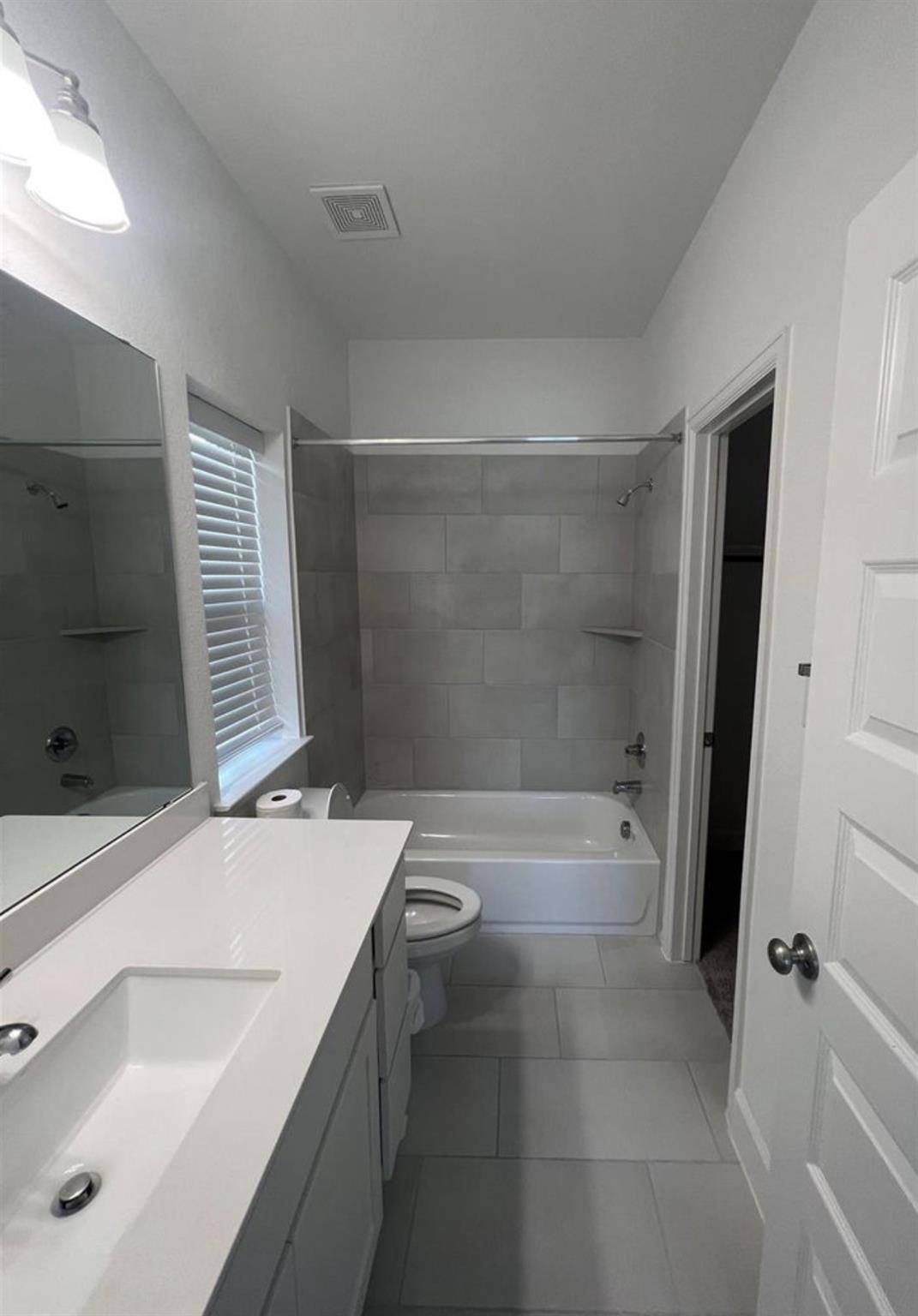 131 Macarthur DR, Leander, TX 78641