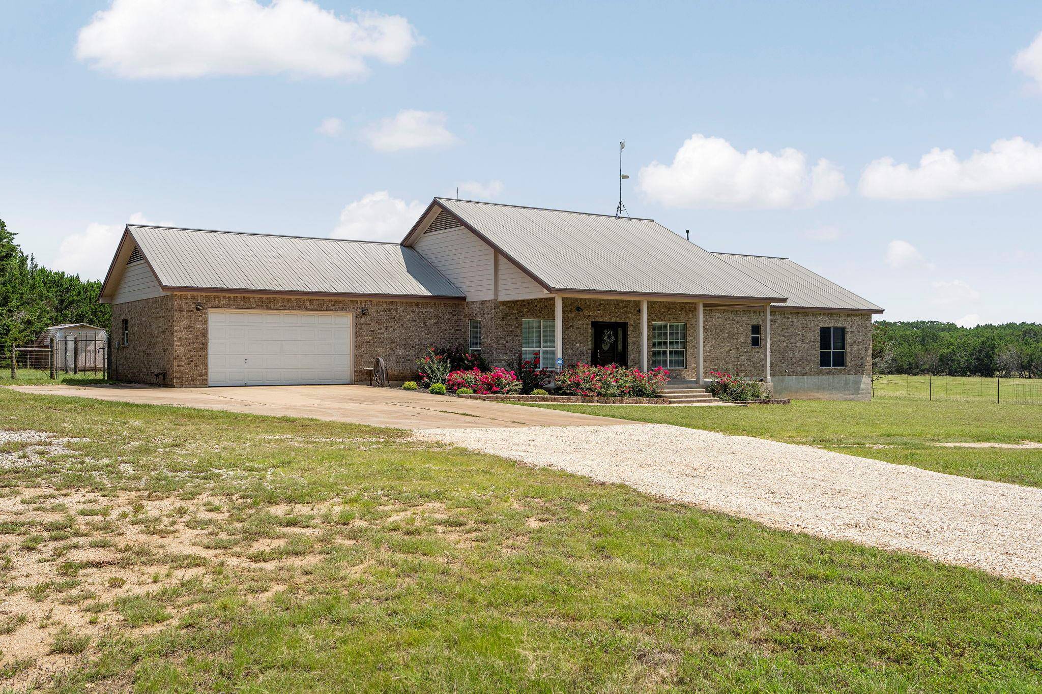 2110 County Road 285, Liberty Hill, TX 78642