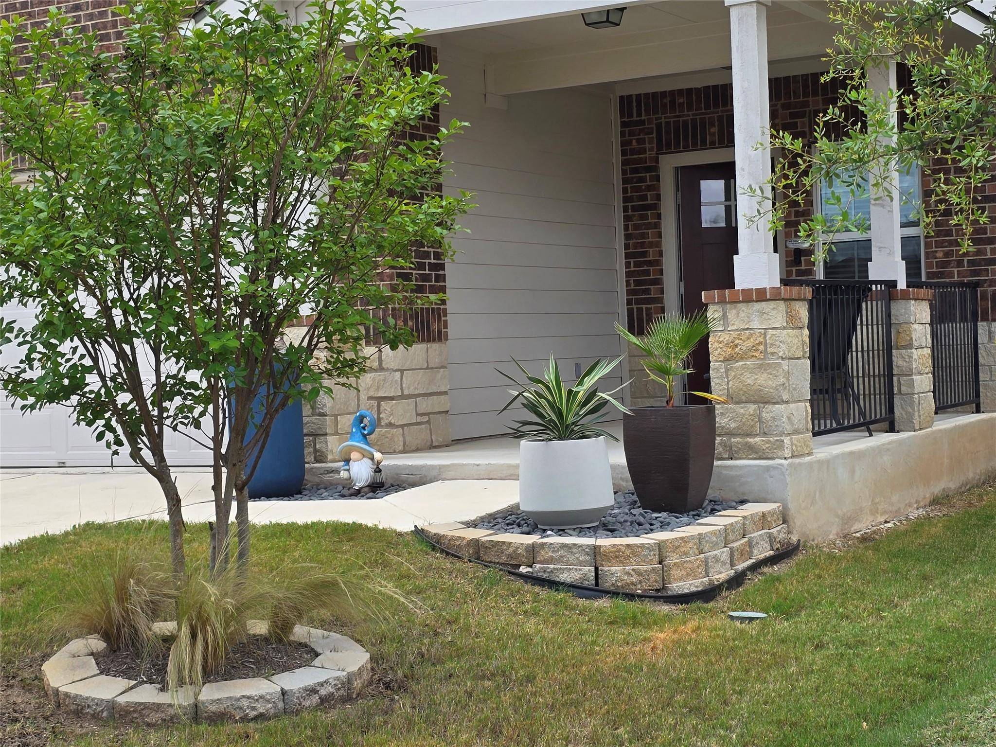 212 Yoakum ST, Leander, TX 78641