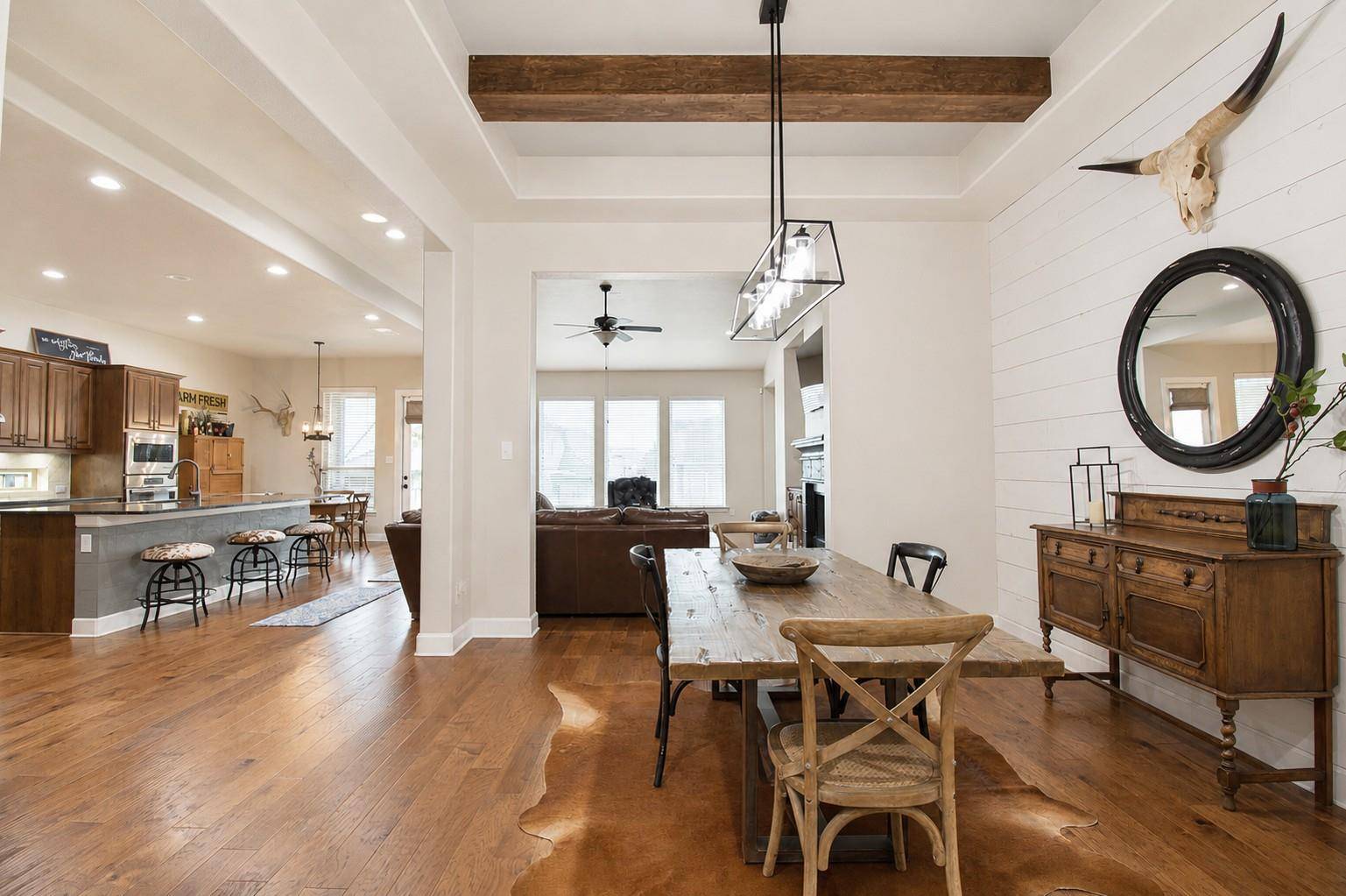 2928 San Milan PASS, Round Rock, TX 78665