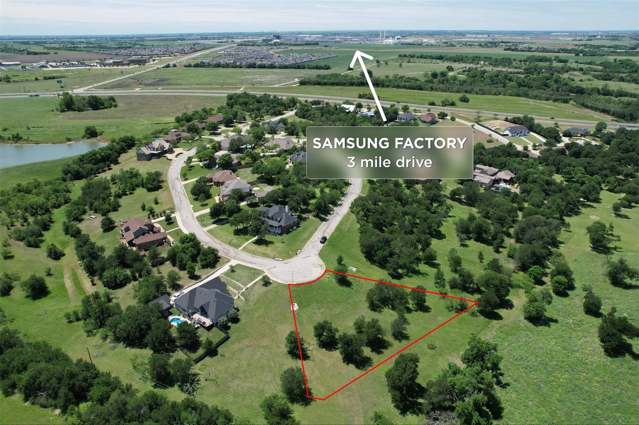 1700 Tanner LOOP, Taylor, TX 76574