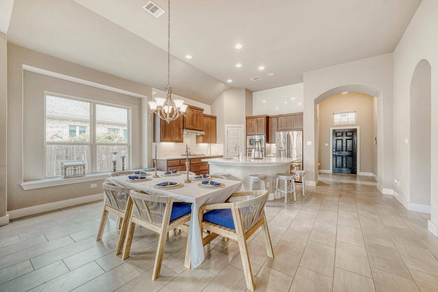 3317 Nighthawk Dive LN, Pflugerville, TX 78660