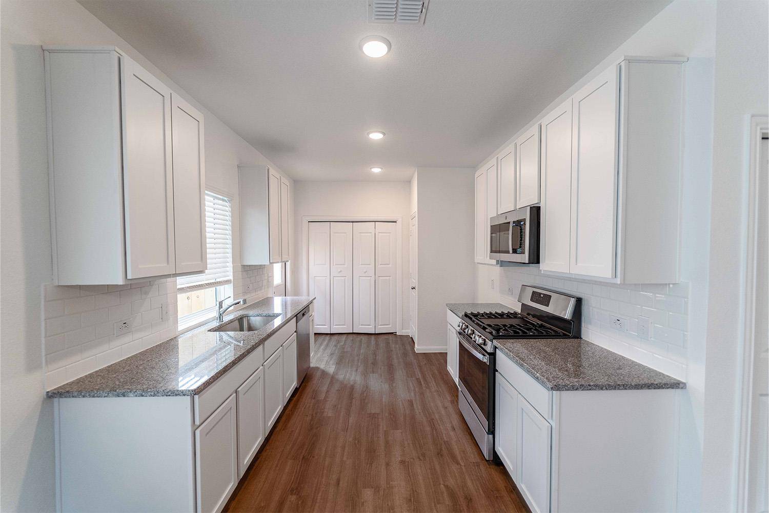 380 Kenai DR, Kyle, TX 78640