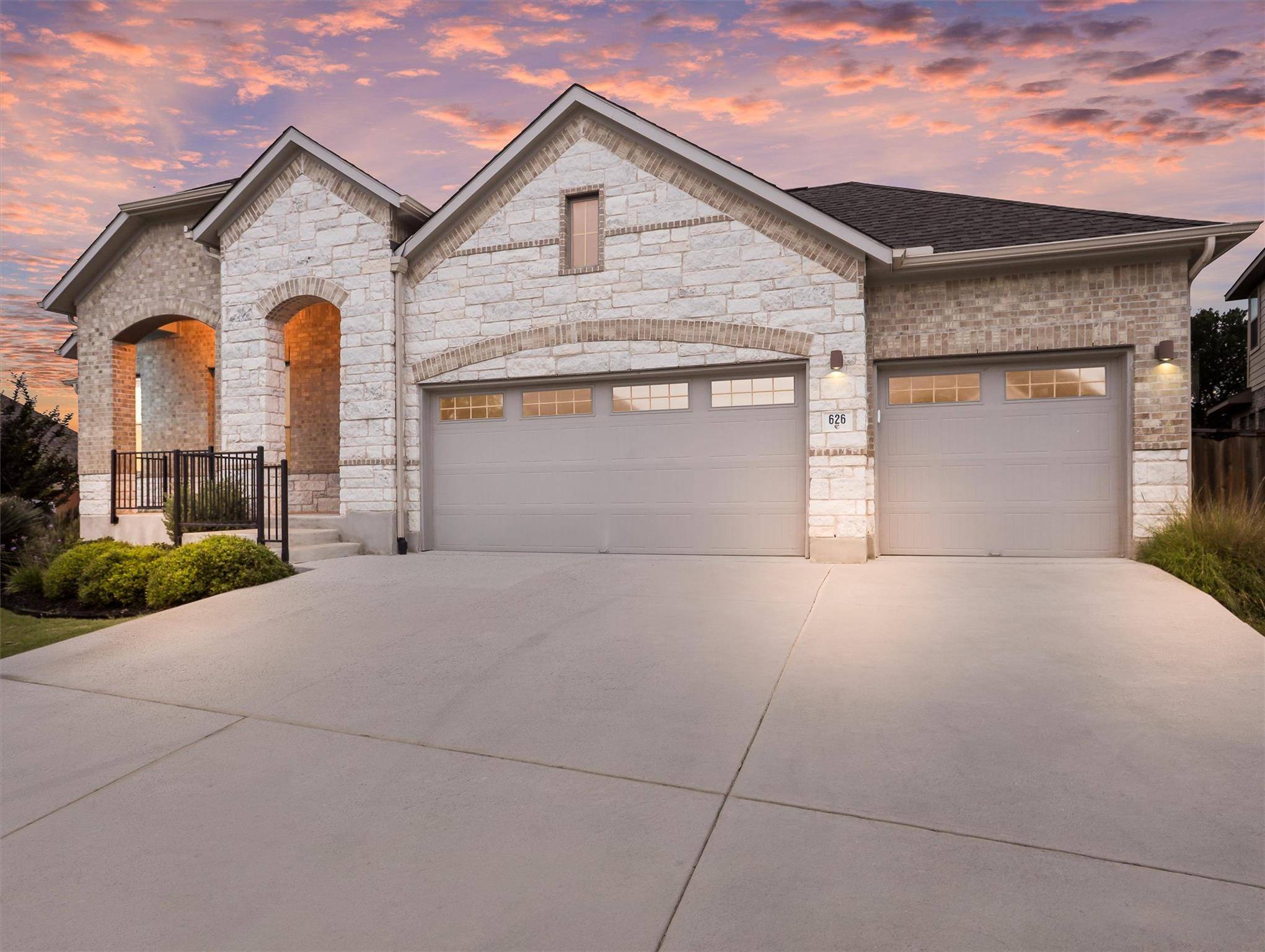 626 Painted Creek WAY, Kyle, TX 78640