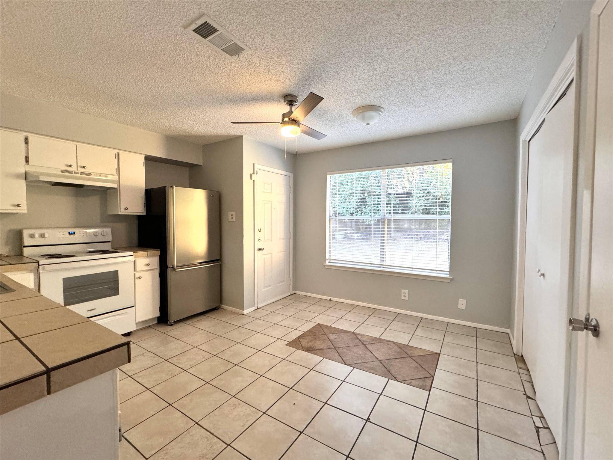 2203 Granberry DR #A, Austin, TX 78745