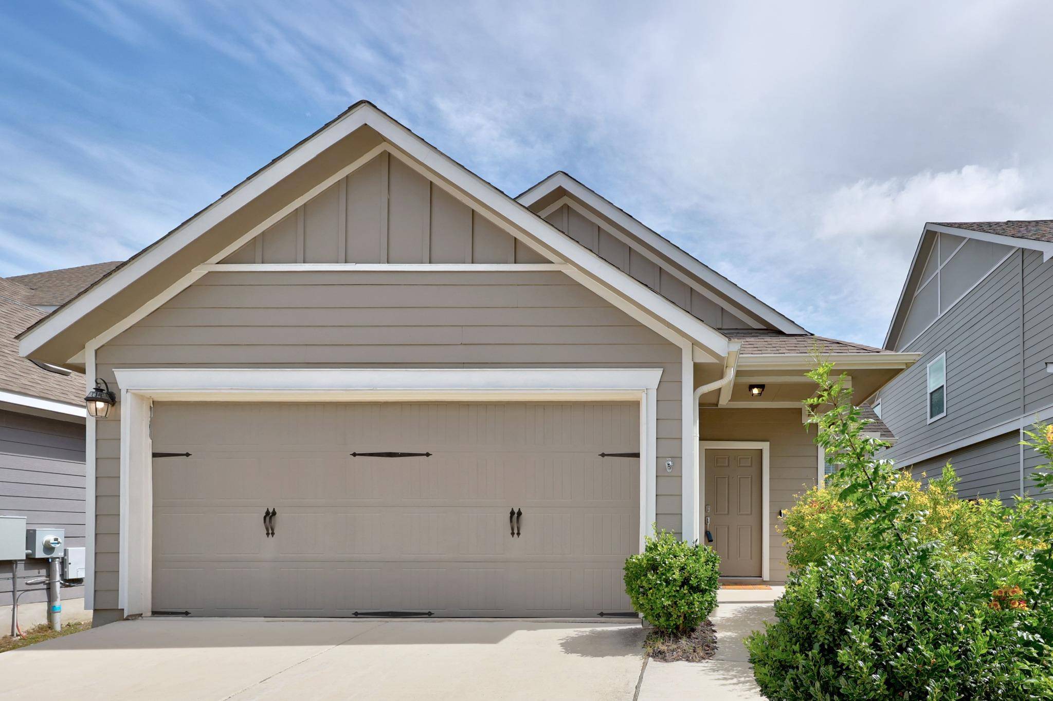 144 High Plains PASS, Liberty Hill, TX 78642