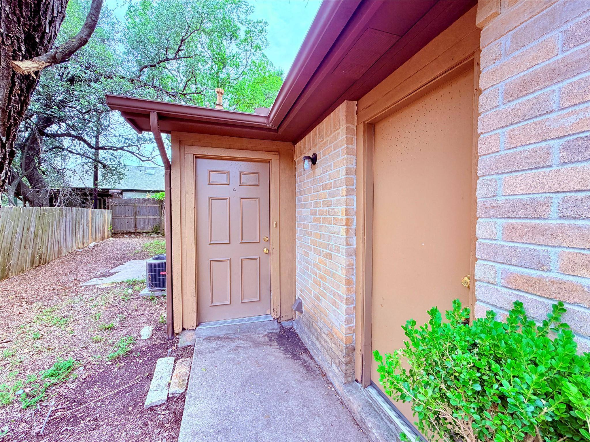6503 Columbia Oaks CT #A, Austin, TX 78759