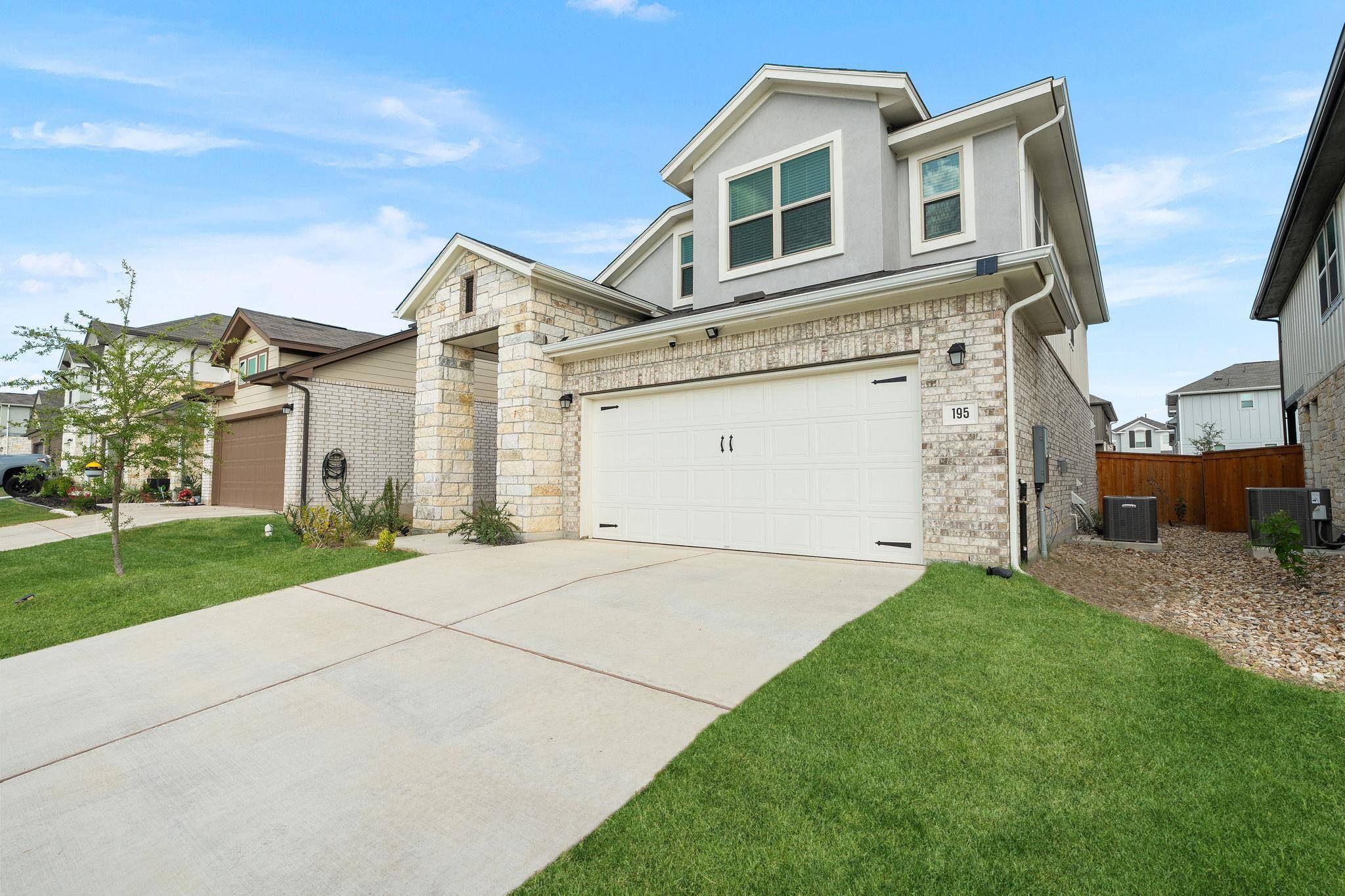 195 White Horses DR, Kyle, TX 78640