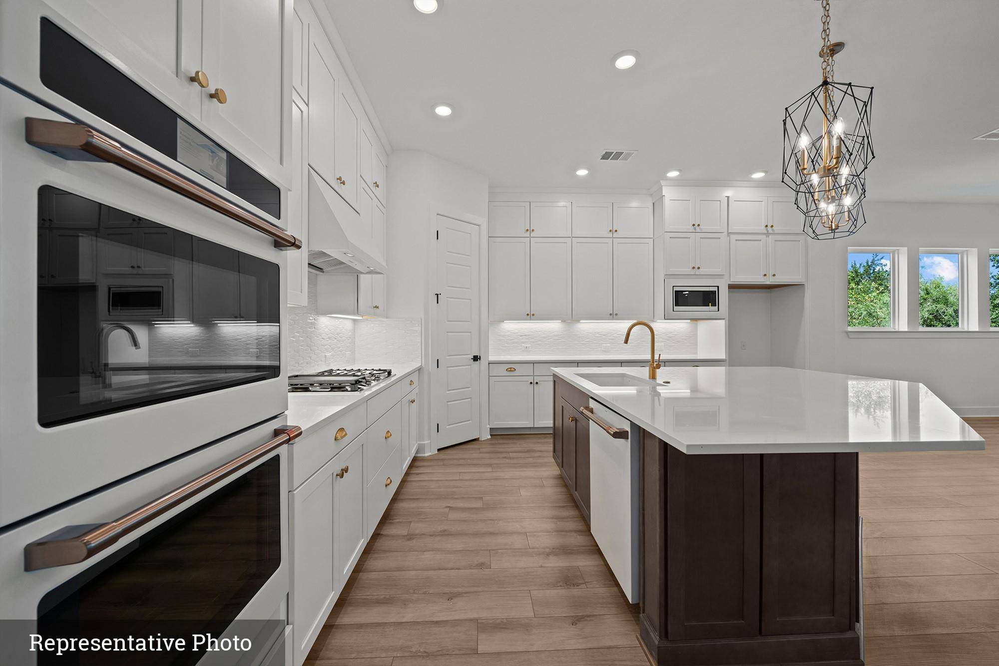 124 Rees Landing RD, Spicewood, TX 78669