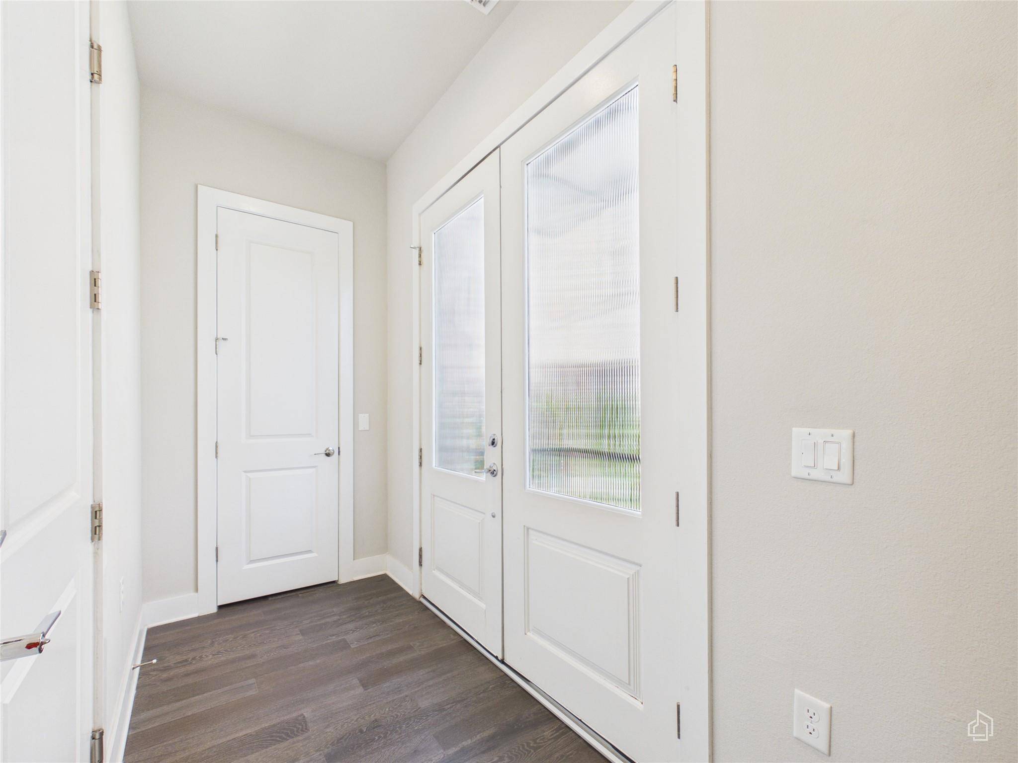 1308 Tinnin Ford RD #14, Austin, TX 78741