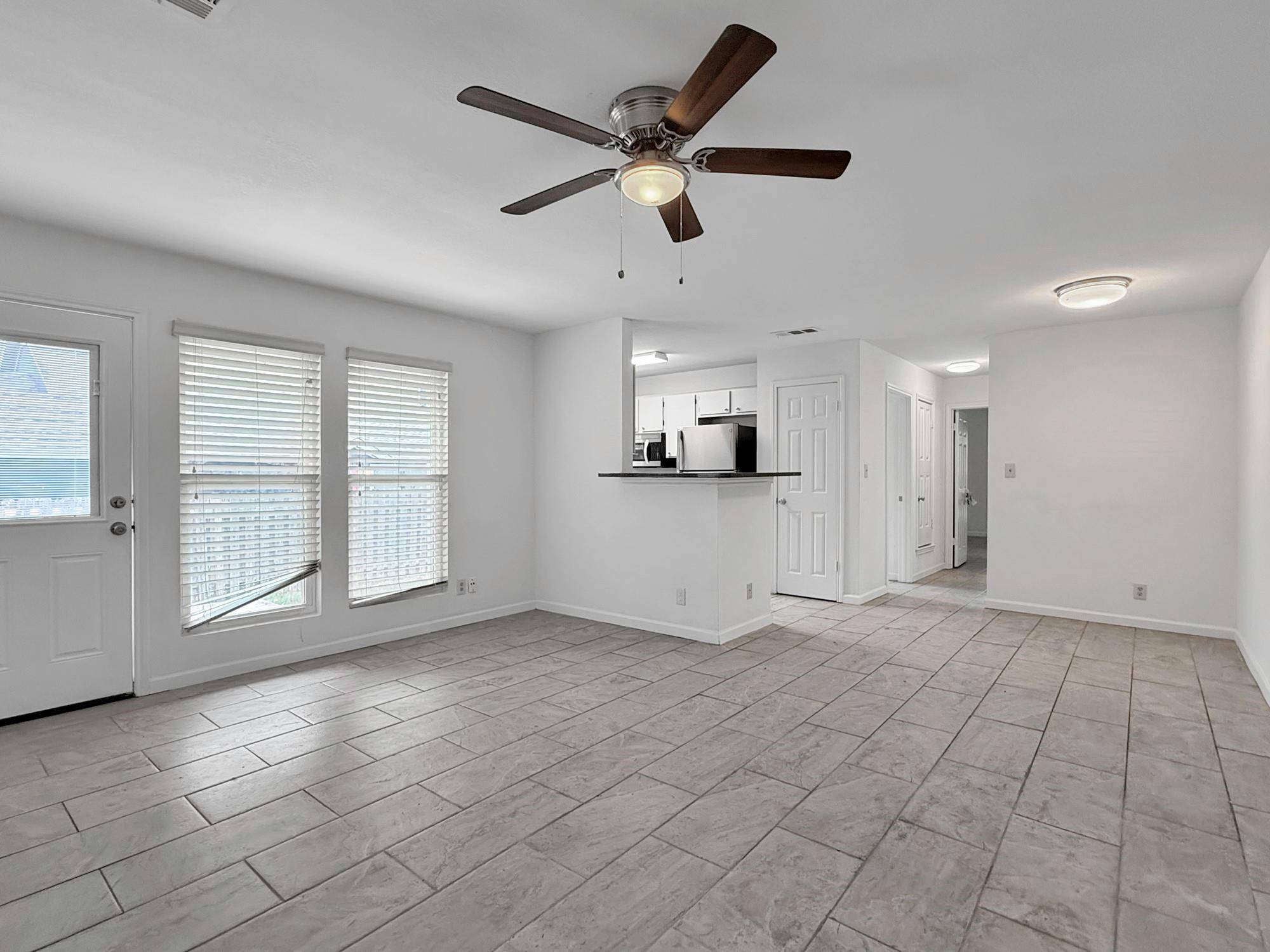 403 Fantail LOOP #A, Lakeway, TX 78734